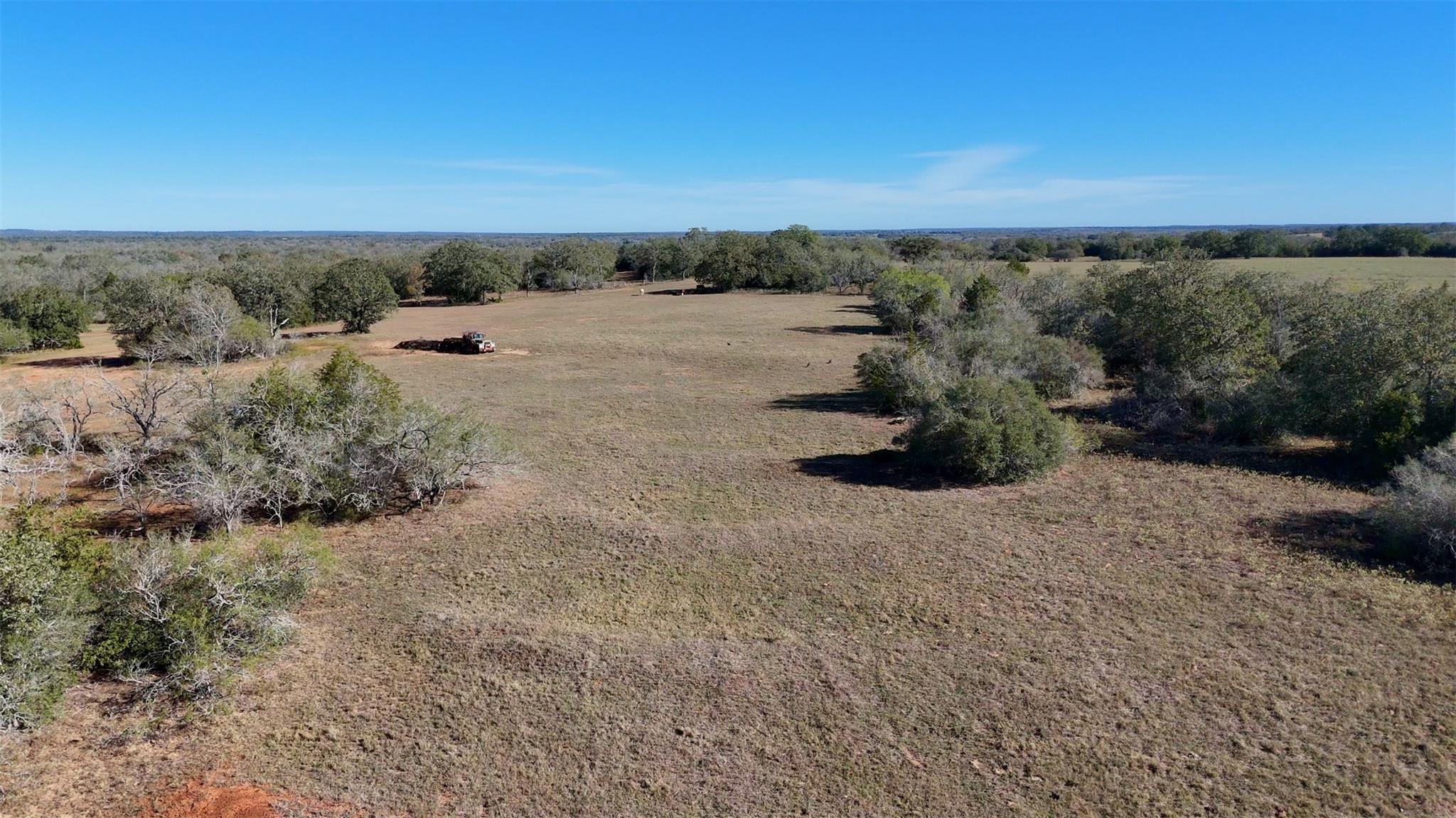 7180 CR 283, Harwood, TX 78632 photo 2