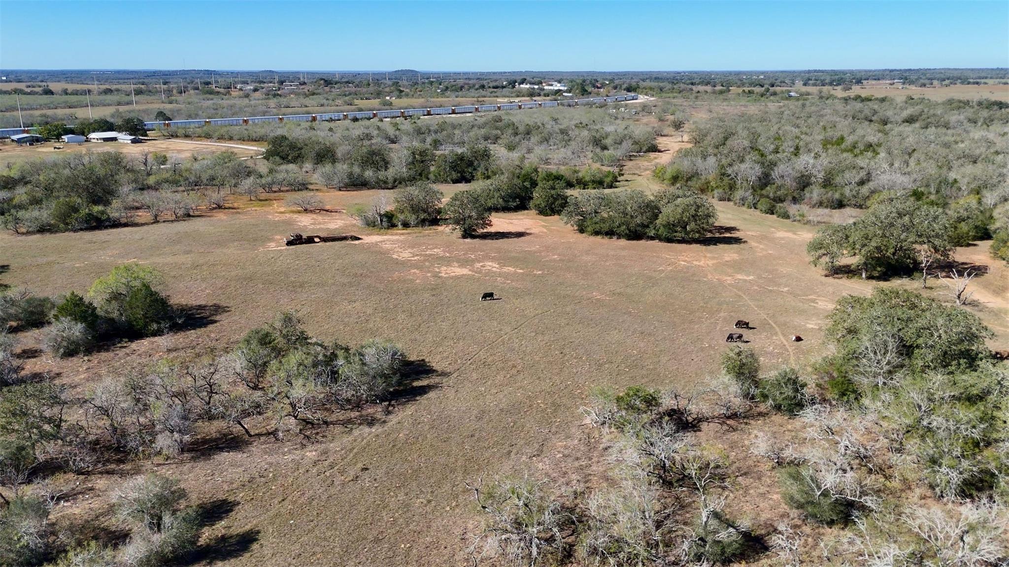 7180 CR 283, Harwood, TX 78632 photo 4