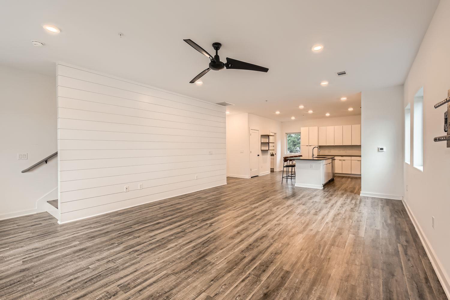 5924 Congress Ave #11S, Austin, TX 78745 photo 4