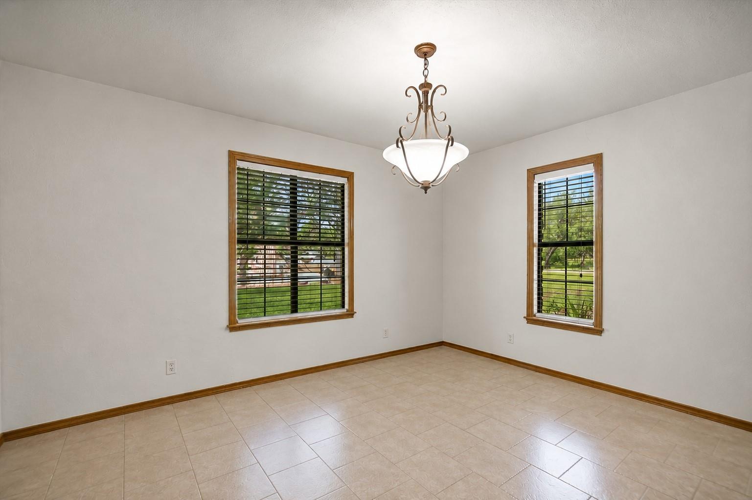 603 Sun Ray, Horseshoe Bay, TX 78657 photo 4