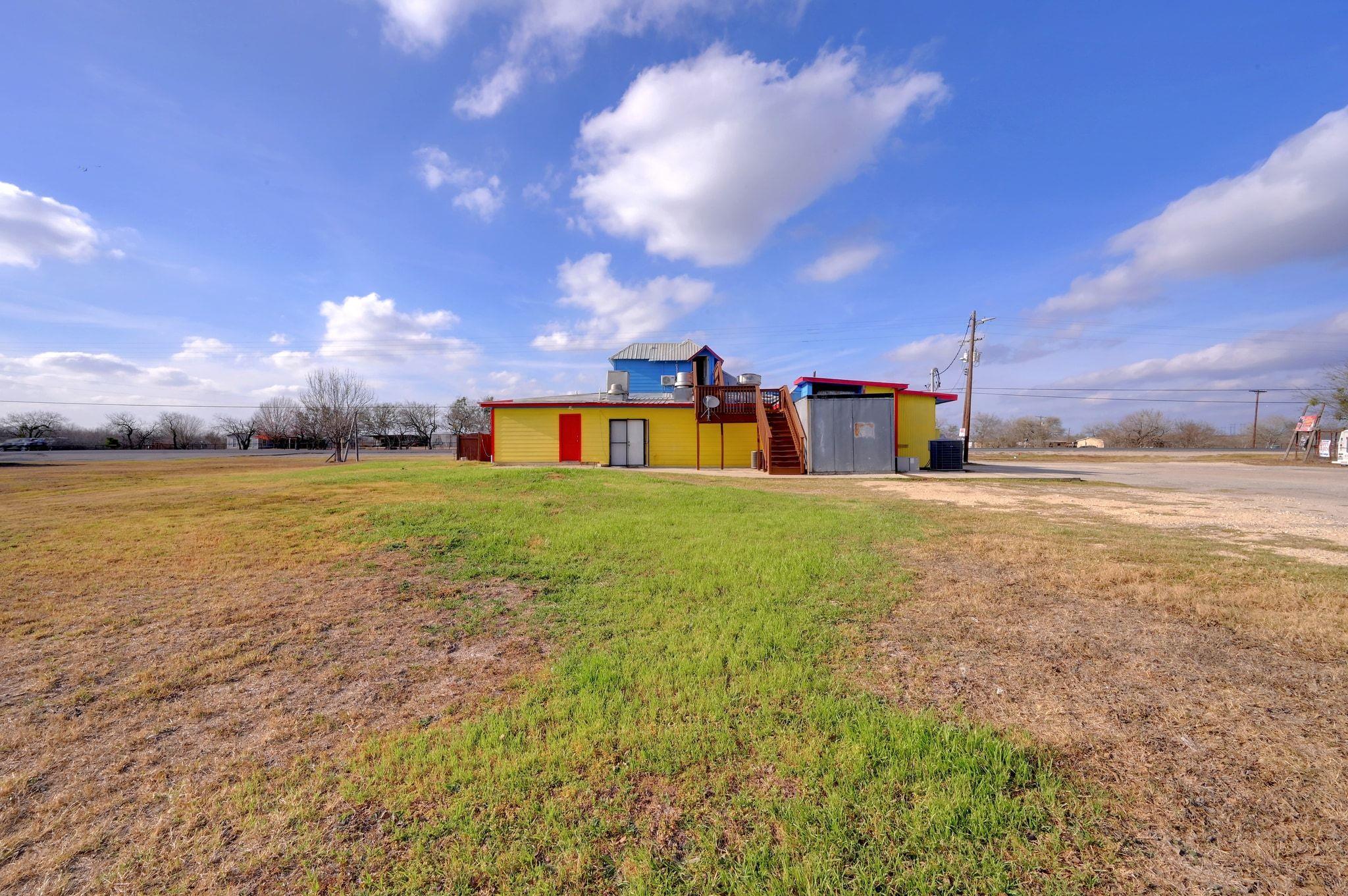 14100 Camino Real, Niederwald, TX 78640 photo 5