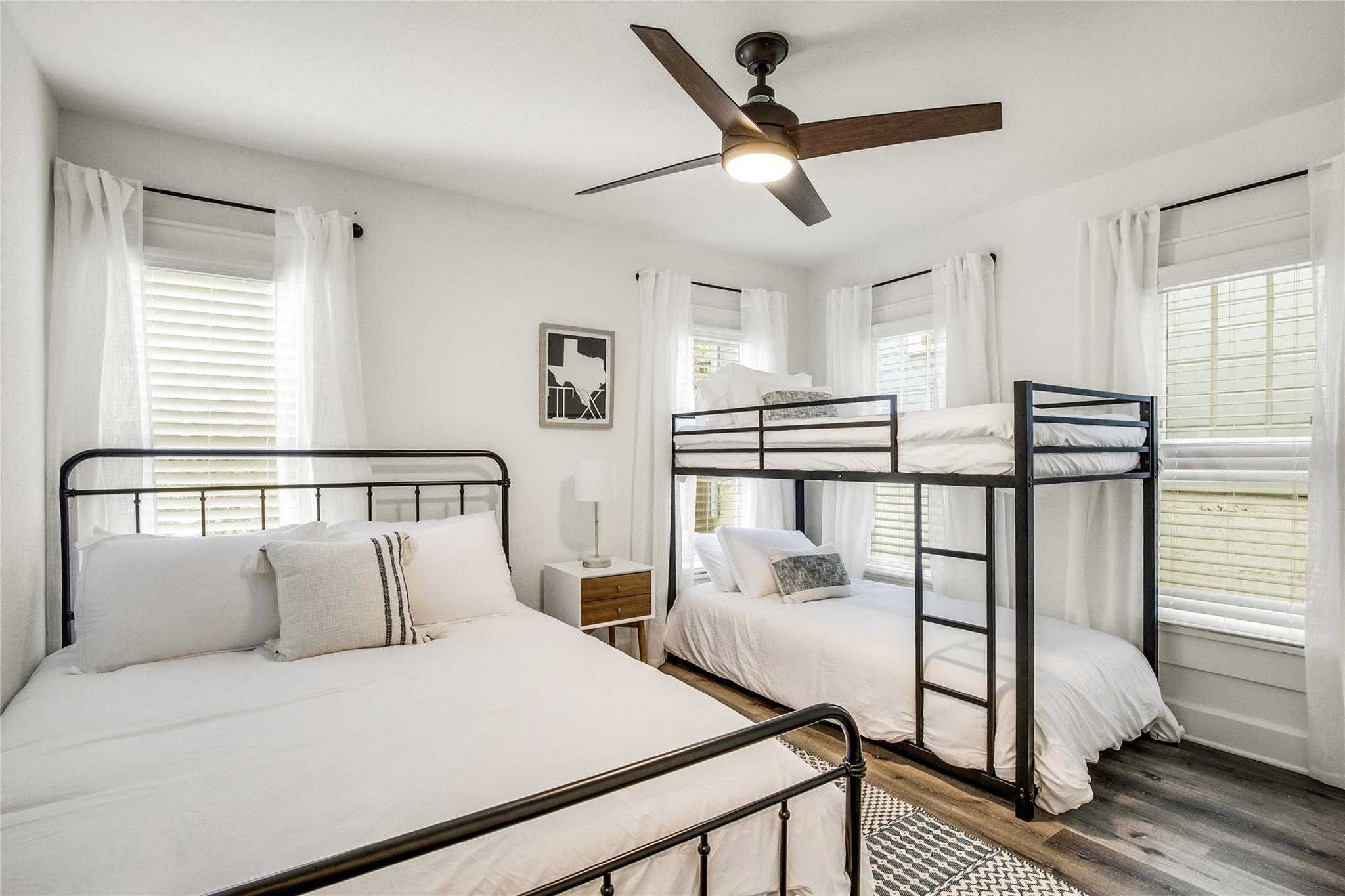 707 Highland Ave, Austin, TX 78703 photo 5