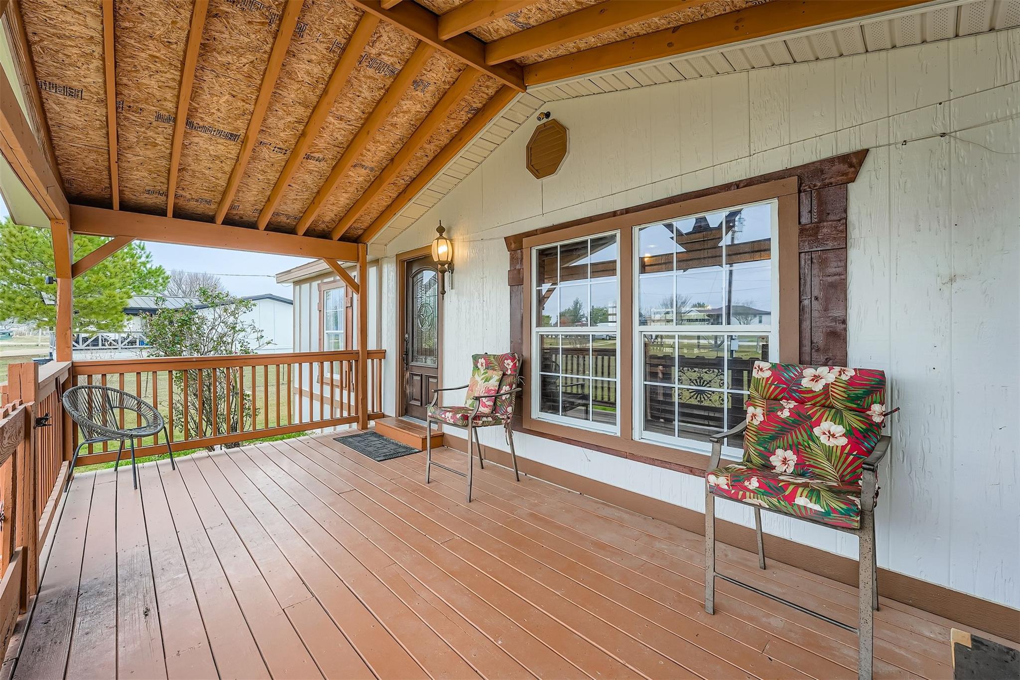 145 Alyssa LOOP, Bastrop, TX 78602 photo 5