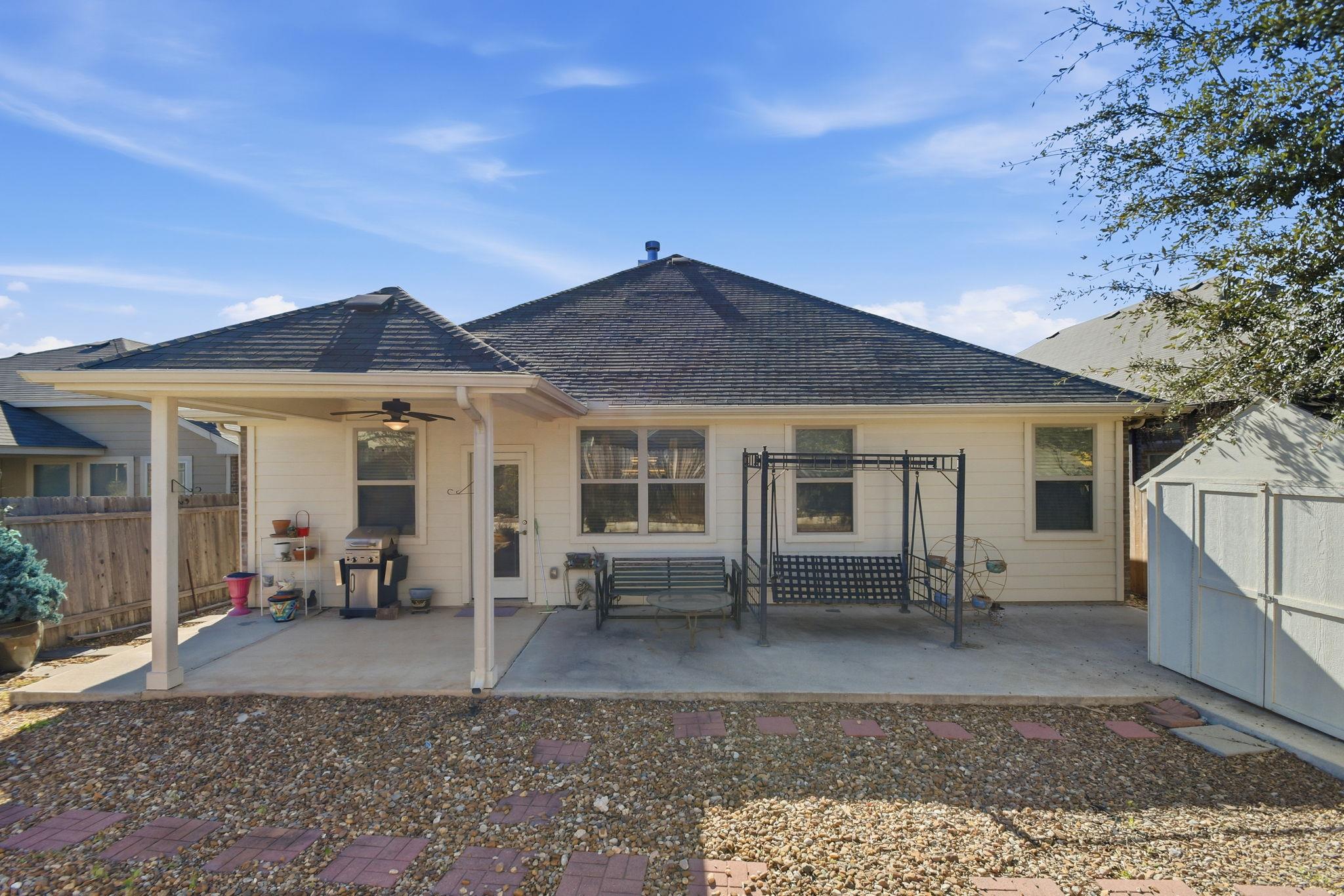 310 Durata DR, San Marcos, TX 78666 photo 5