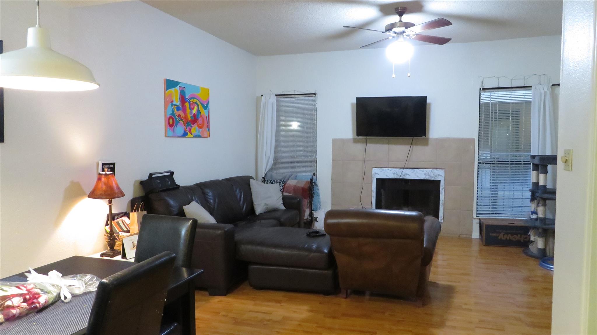 1910 Robbins PL #202, Austin, TX 78705 photo 5