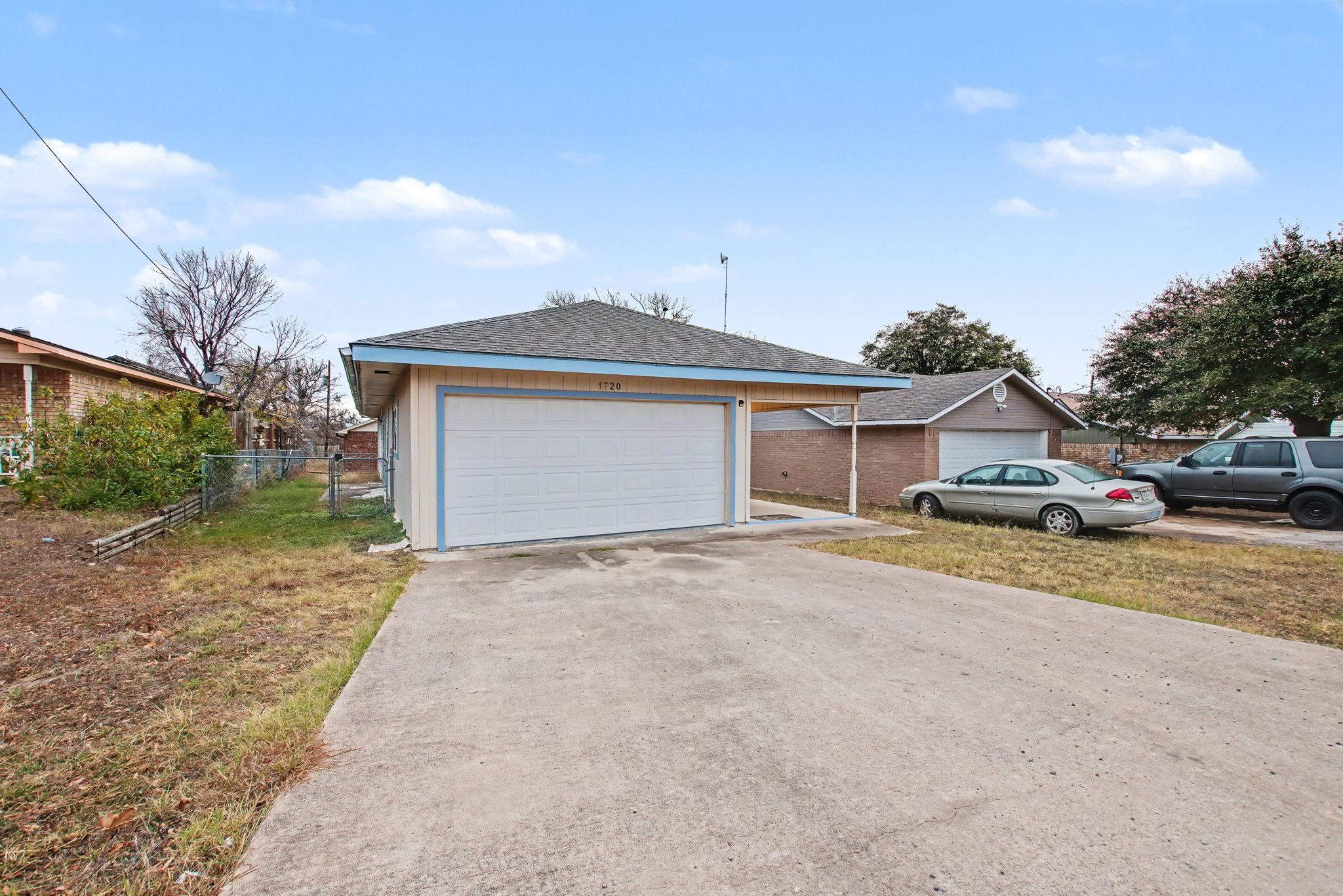 1720 Greenwood LN, Kingsland, TX 78639 photo 3