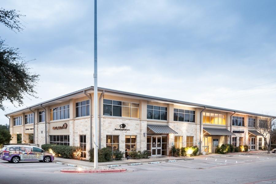 Entrance At Lakeway