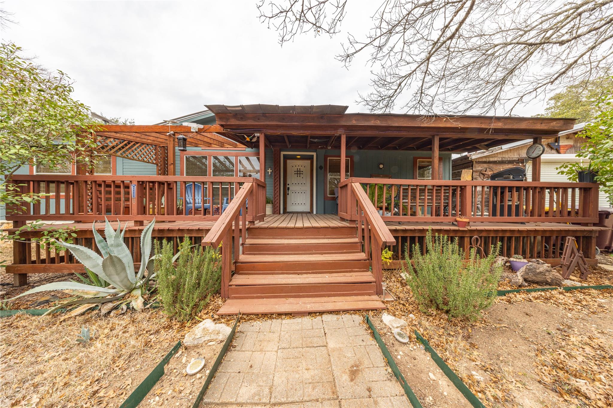 715 Bee Gee RD, Driftwood, TX 78619 photo 2