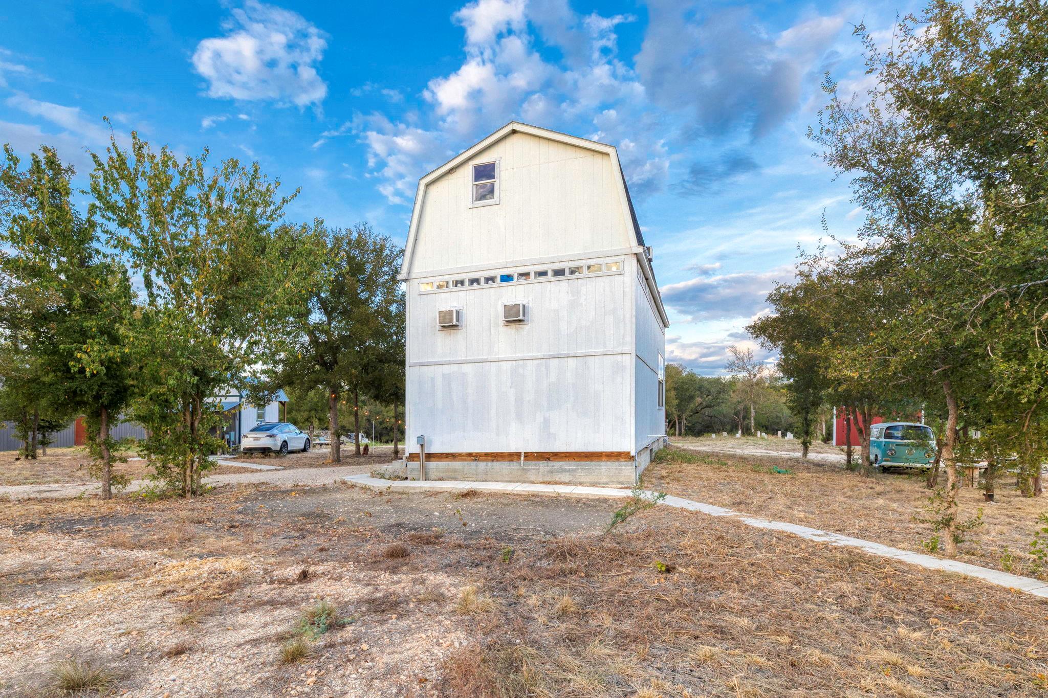 1501 Boggy Creek RD, Lockhart, TX 78644 photo 5