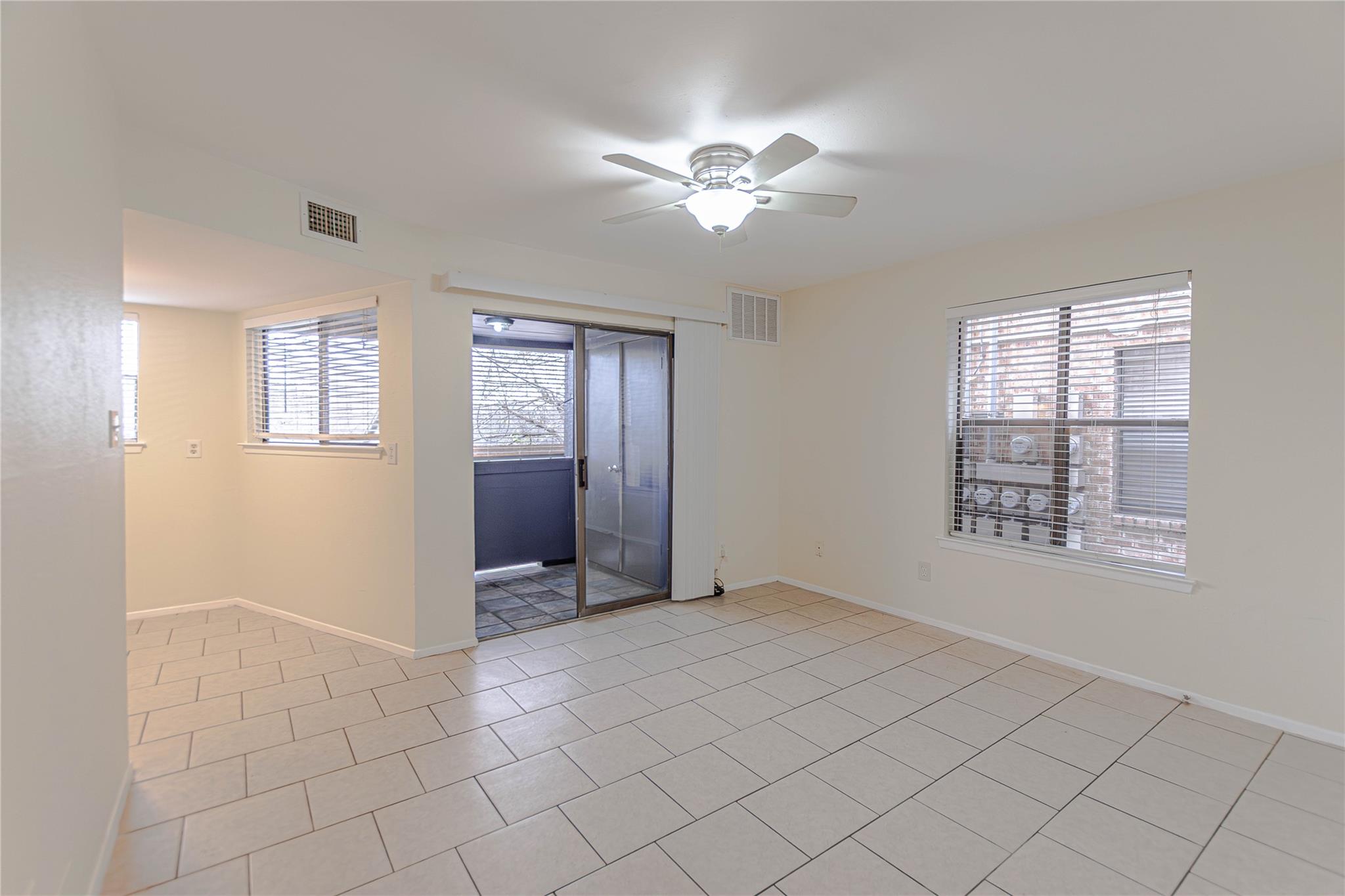 2500 Burleson RD #601, Austin, TX 78741 photo 3