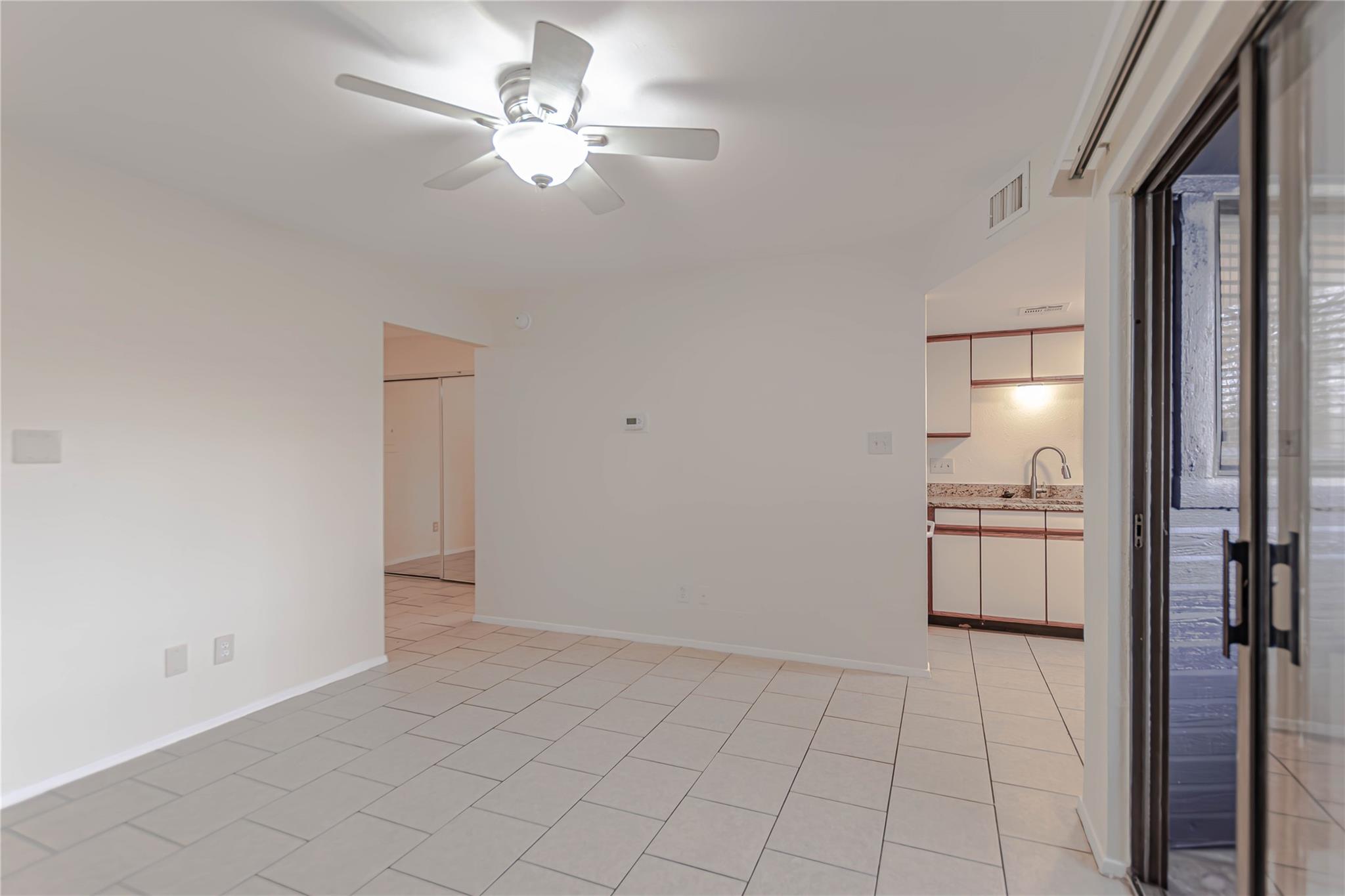 2500 Burleson RD #601, Austin, TX 78741 photo 4