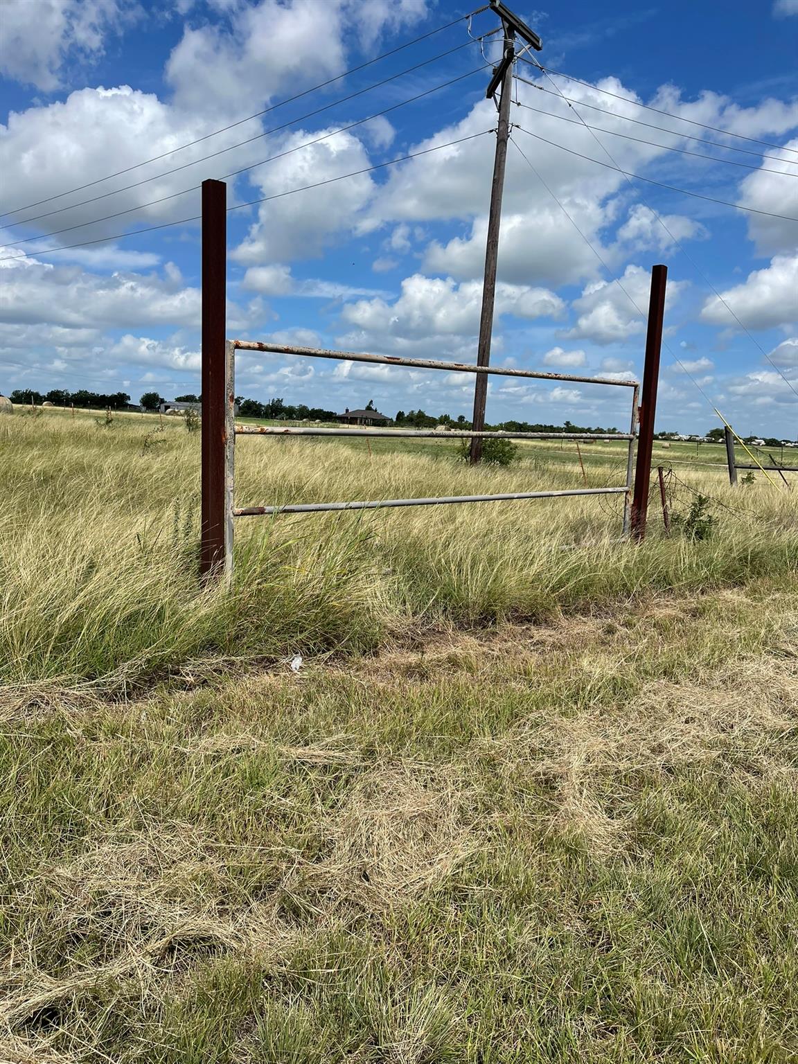 316 HWY US 183 NORTH, Briggs, TX 78608 photo 2
