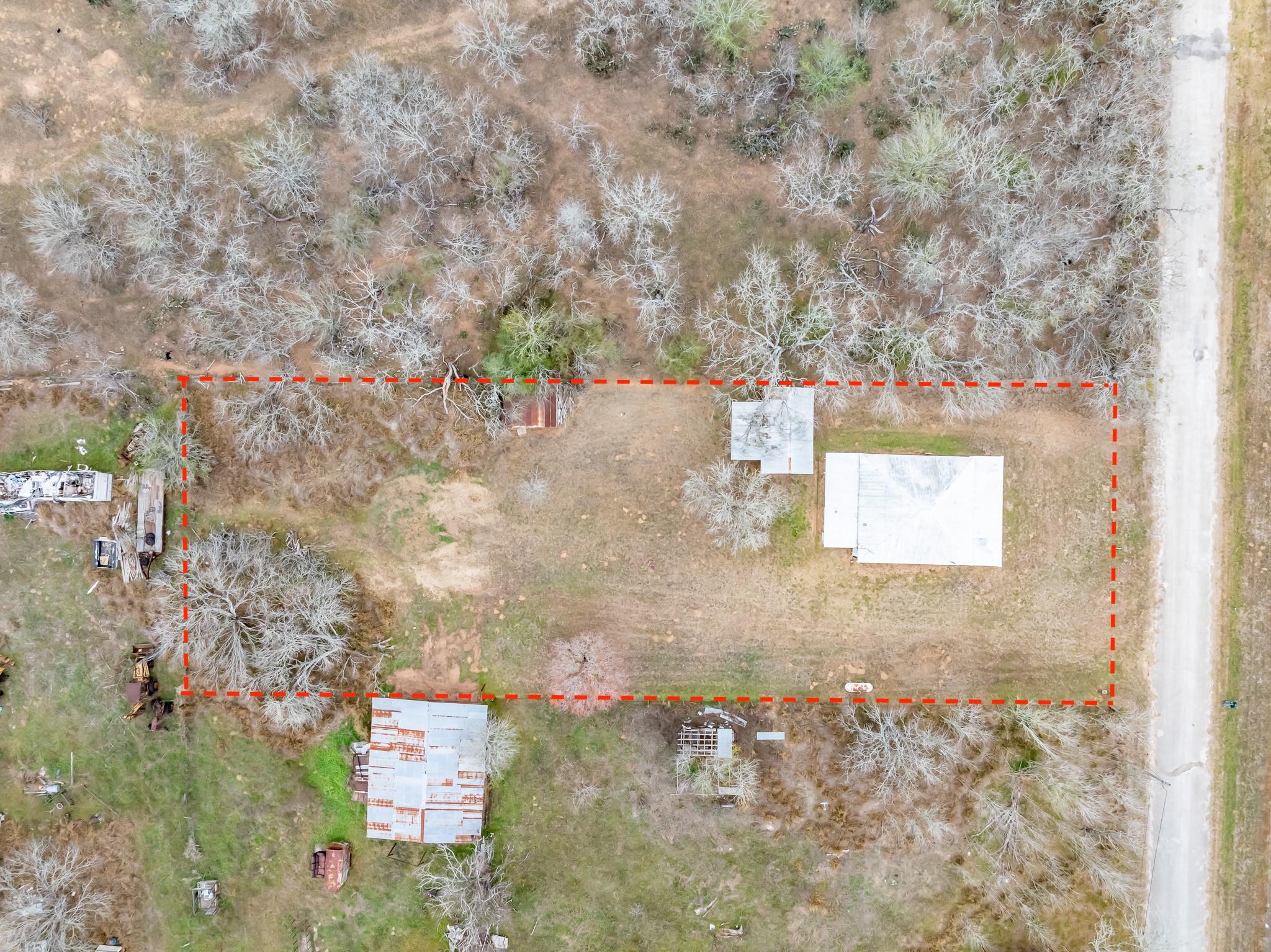 406 Carpenter ST, Smiley, TX 78159 photo 4