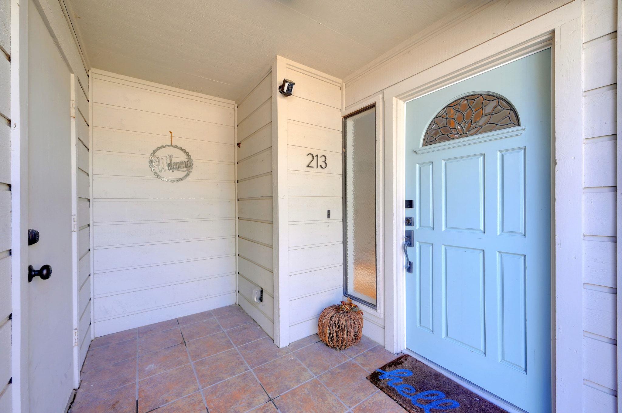 213 Overlook CT, Wimberley, TX 78676 photo 2