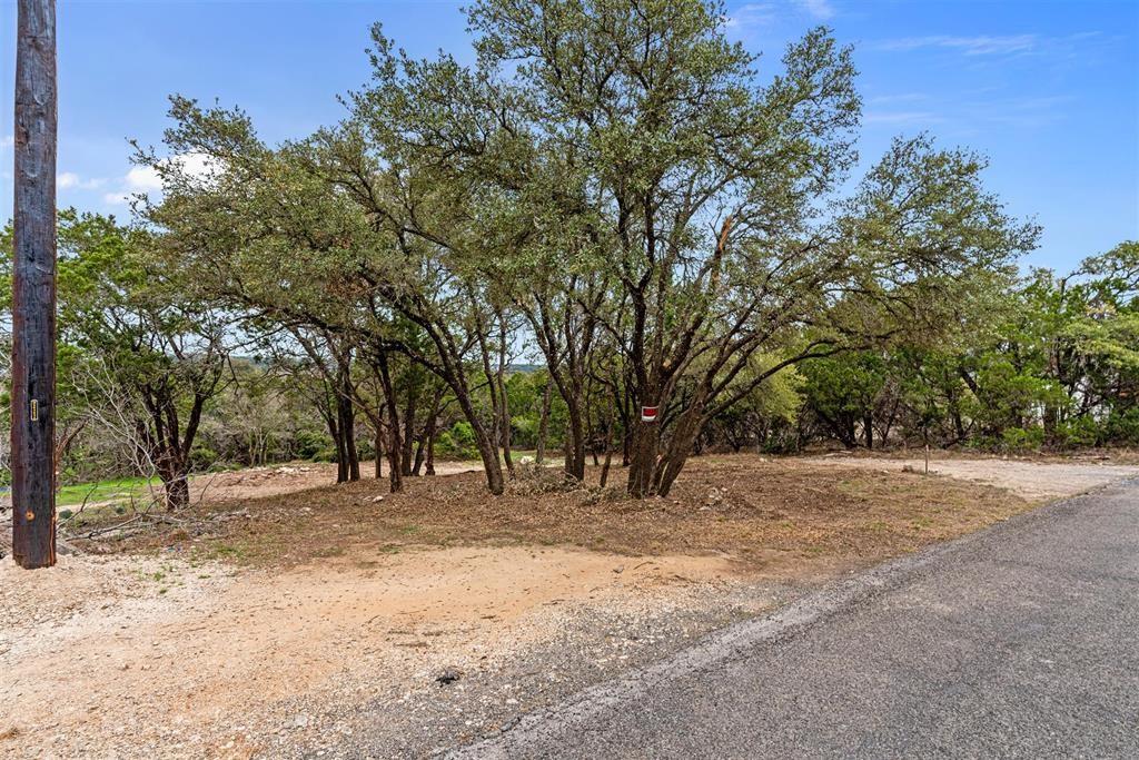 18324 Roundrock RD, Jonestown, TX 78645 photo 5