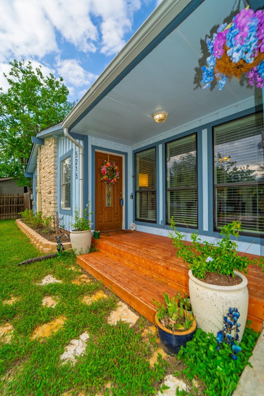 5215 Overbrook DR, Austin, TX 78723 photo 4