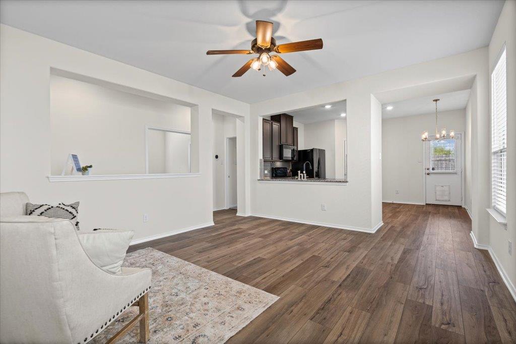 19108 Lady Bird Johnson ST, Manor, TX 78653 photo 4