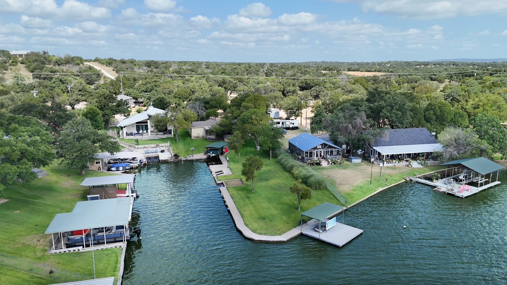 506 Ranch Road 2233, Sunrise Beach Village, TX 78643 photo 2