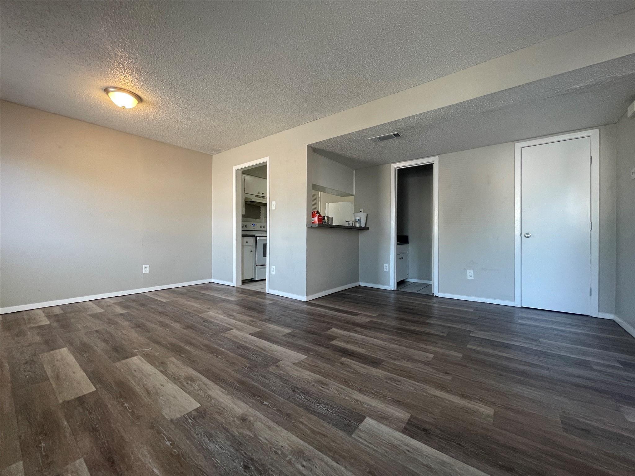 2619 Ektom DR #C, Austin, TX 78745 photo 3