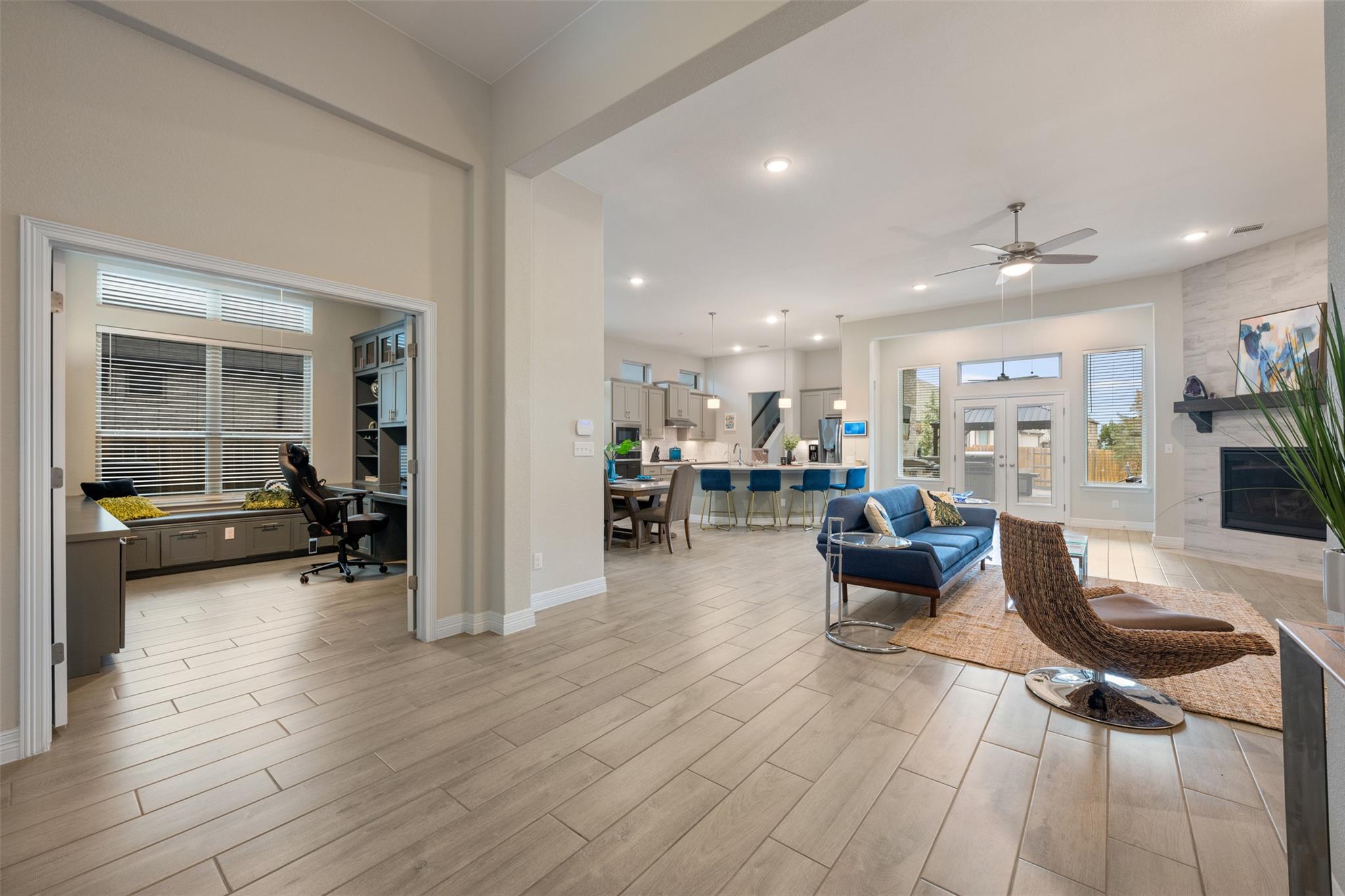 2501 Costera ST, Leander, TX 78641 photo 4