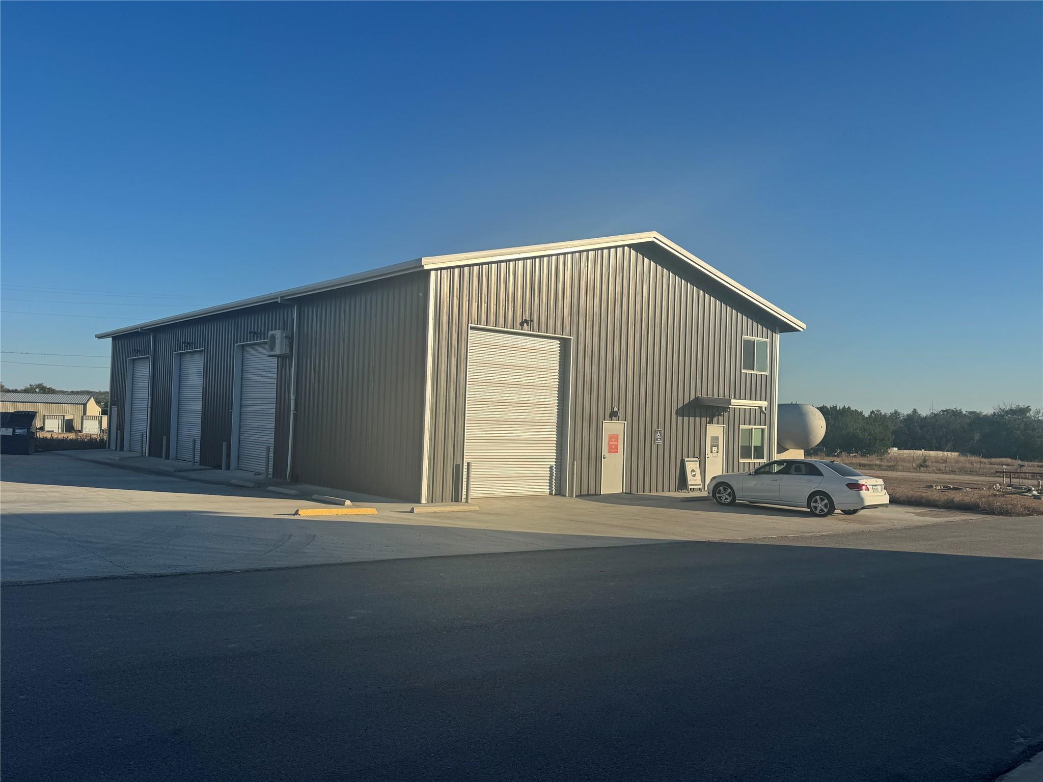 Fitzhugh Bus Center Prop Owners Assoc