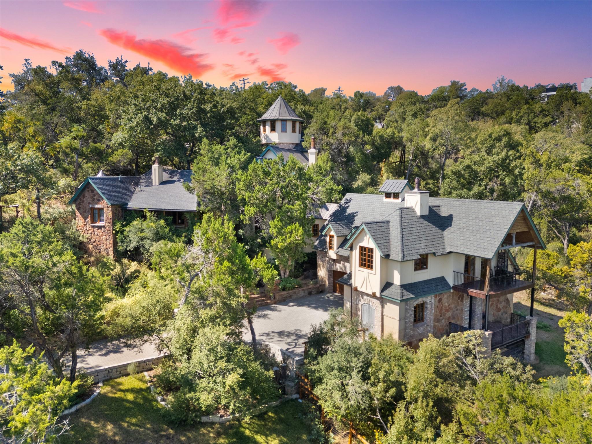 1354 The High RD, Austin, TX 78746 photo 2