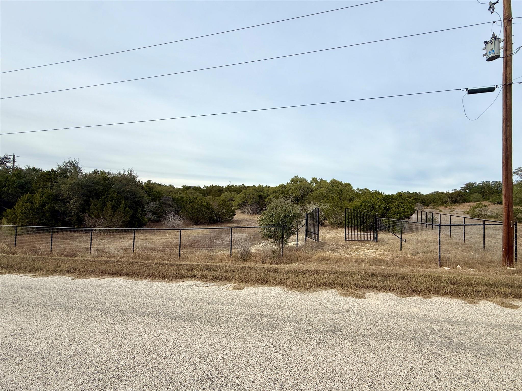 557 Abodar TRL, Spring Branch, TX 78070 photo 2