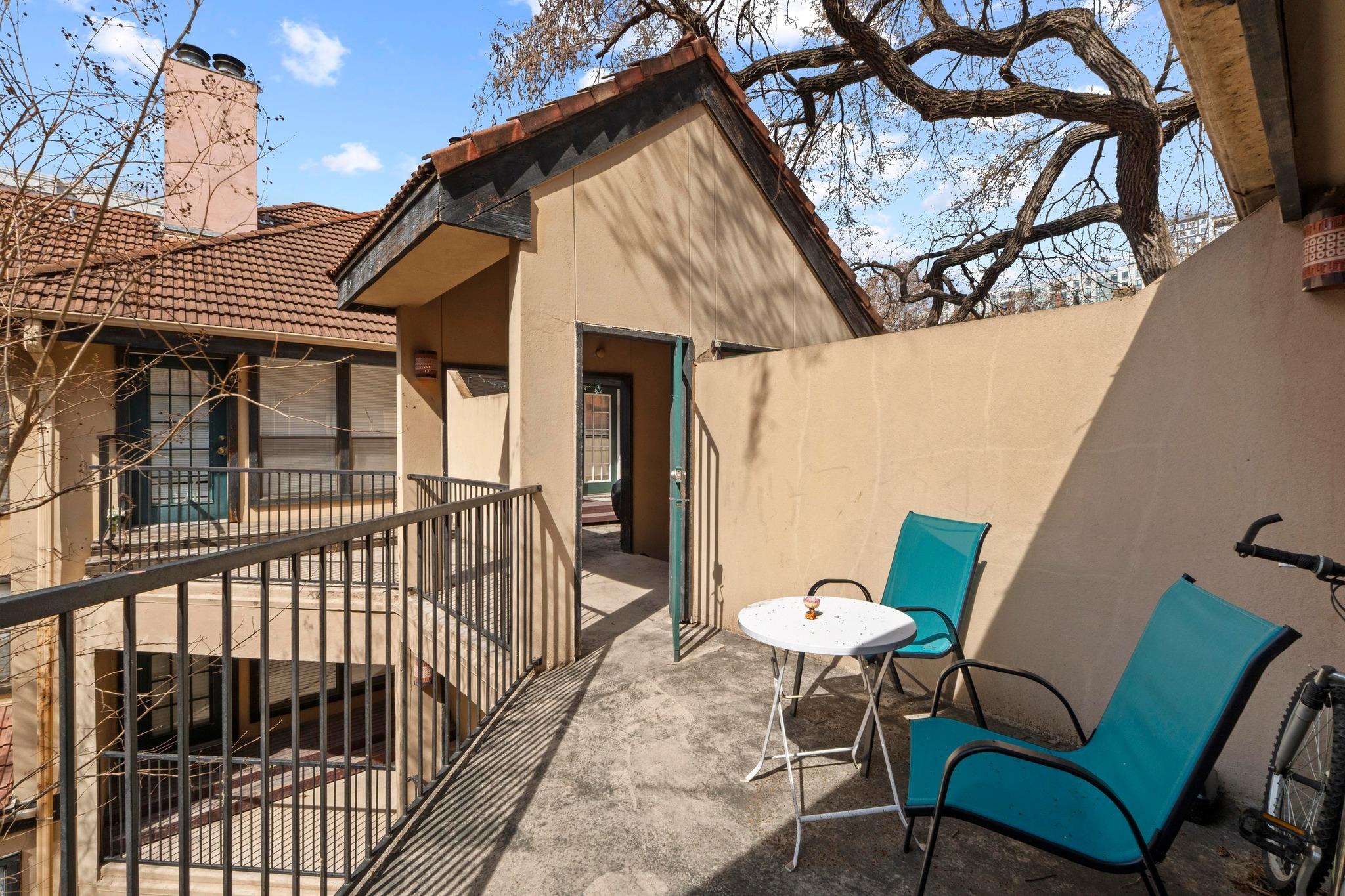 2110 Rio Grande ST #303, Austin, TX 78705 photo 2