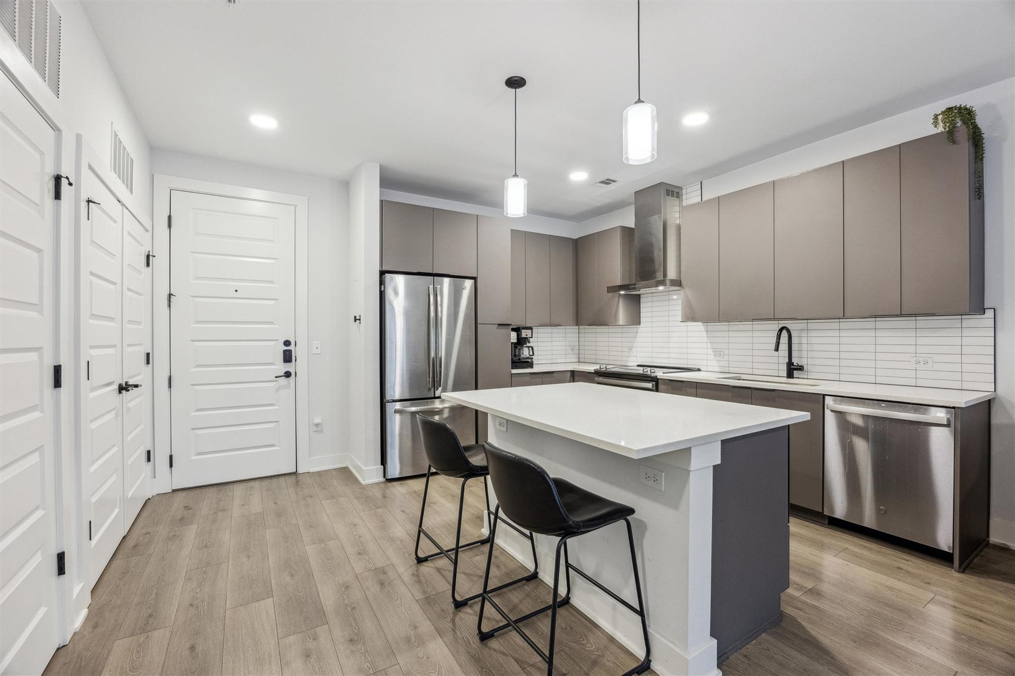 2220 Webberville RD #211, Austin, TX 78702 photo 5