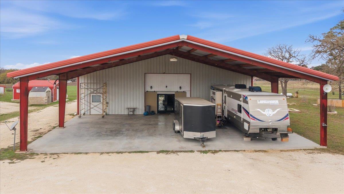 2187 Highway 290, McDade, TX 78650 photo 2