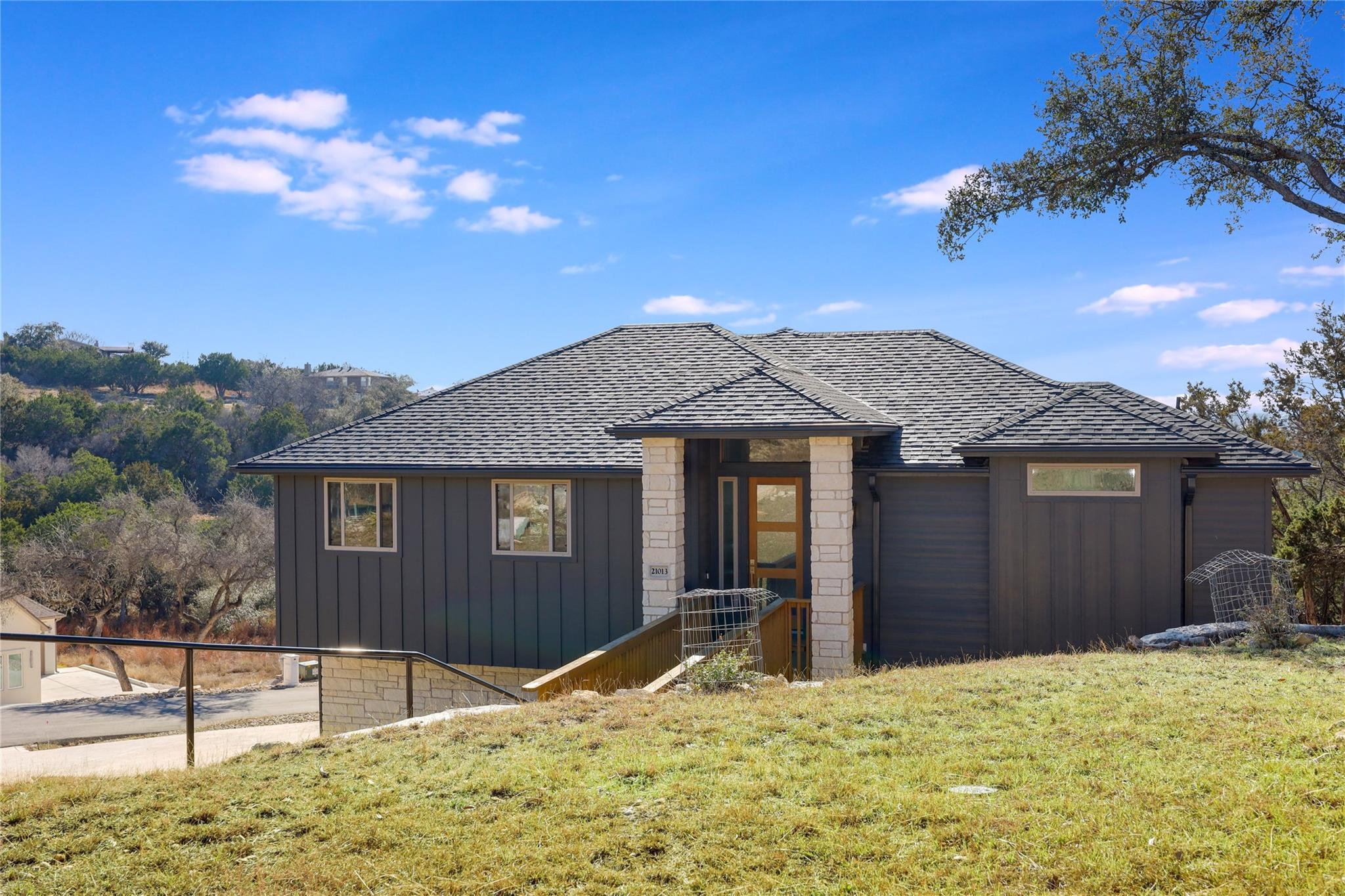 21013 Nimitz Ave, Lago Vista, TX 78645 photo 4