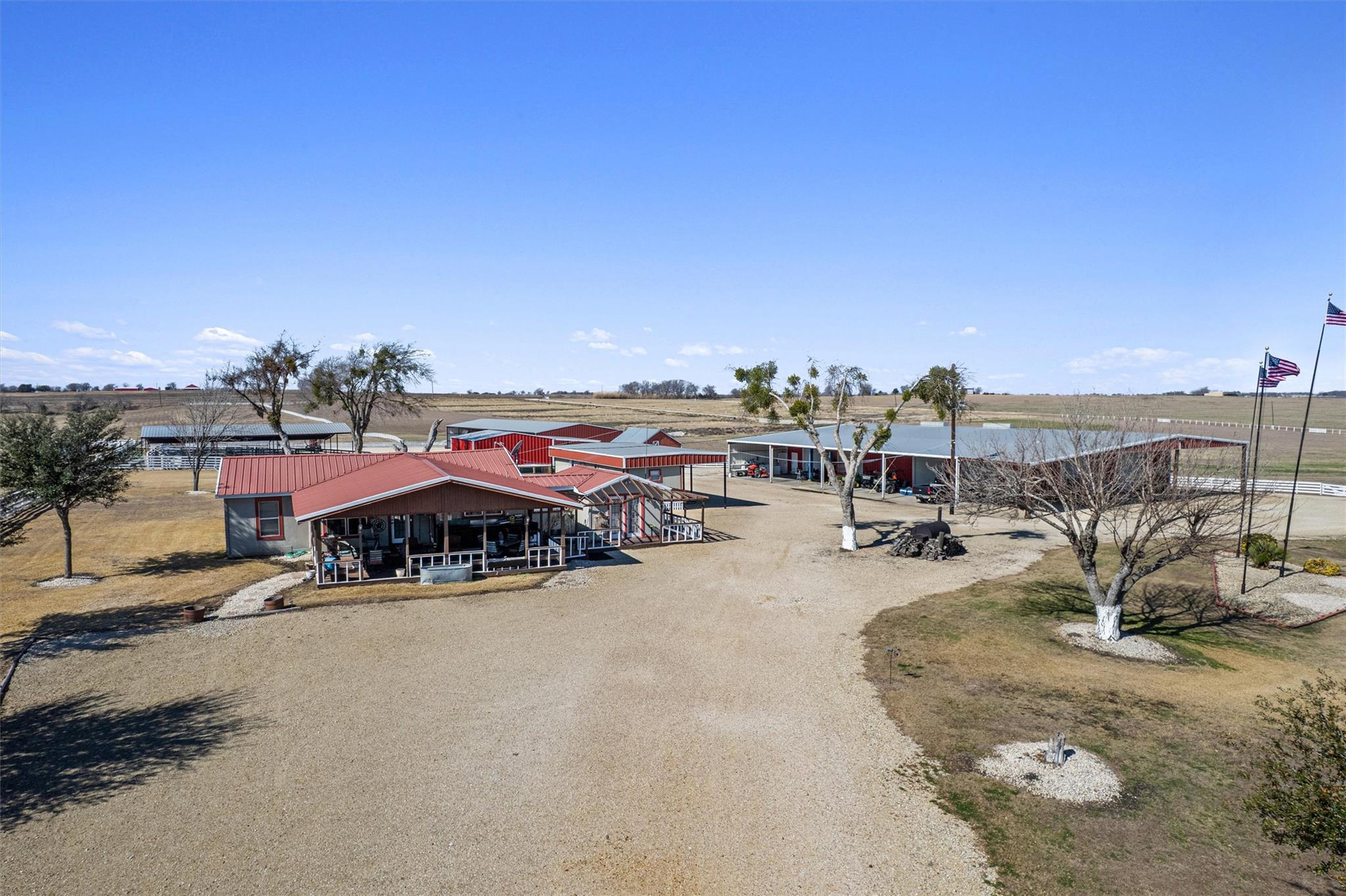 5300 County Road 424, Taylor, TX 76574 photo 5