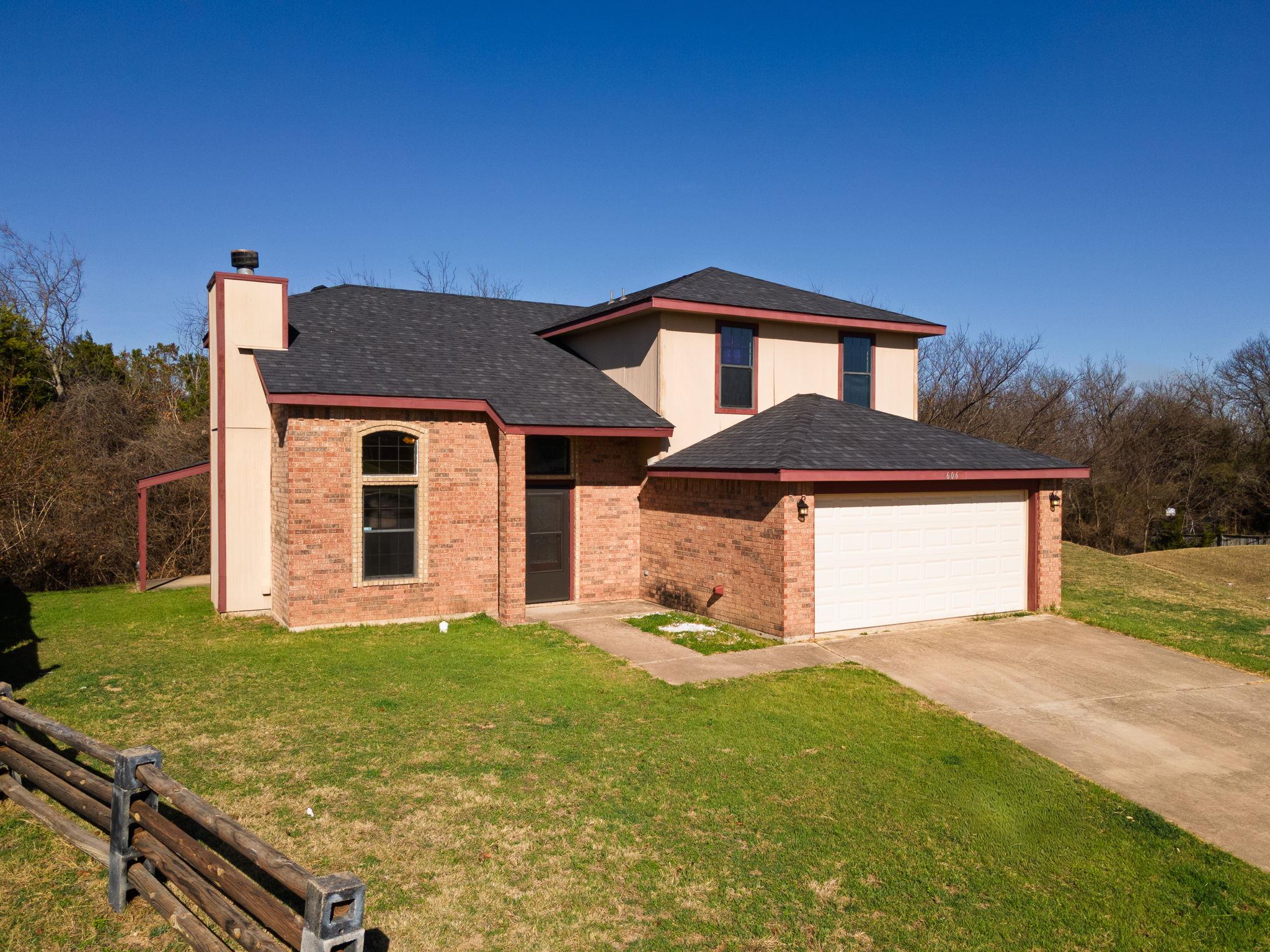 606 Redbud DR, Copperas Cove, TX 76522 photo 2