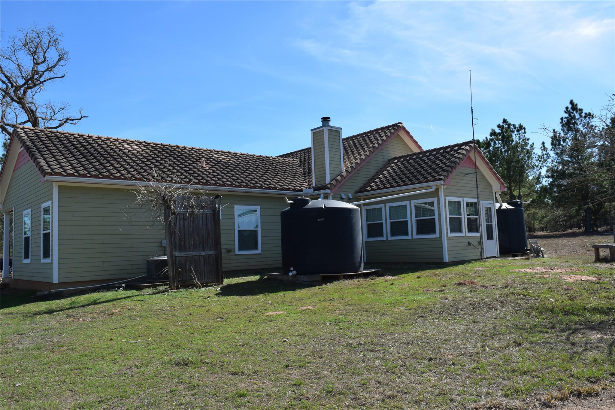 278 Winfield Thicket RD, Bastrop, TX 78602 photo 2