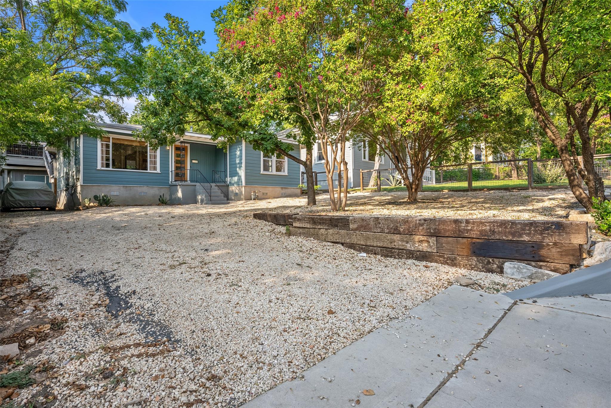 2104 Martin Luther King Jr BLVD, Austin, TX 78702 photo 5