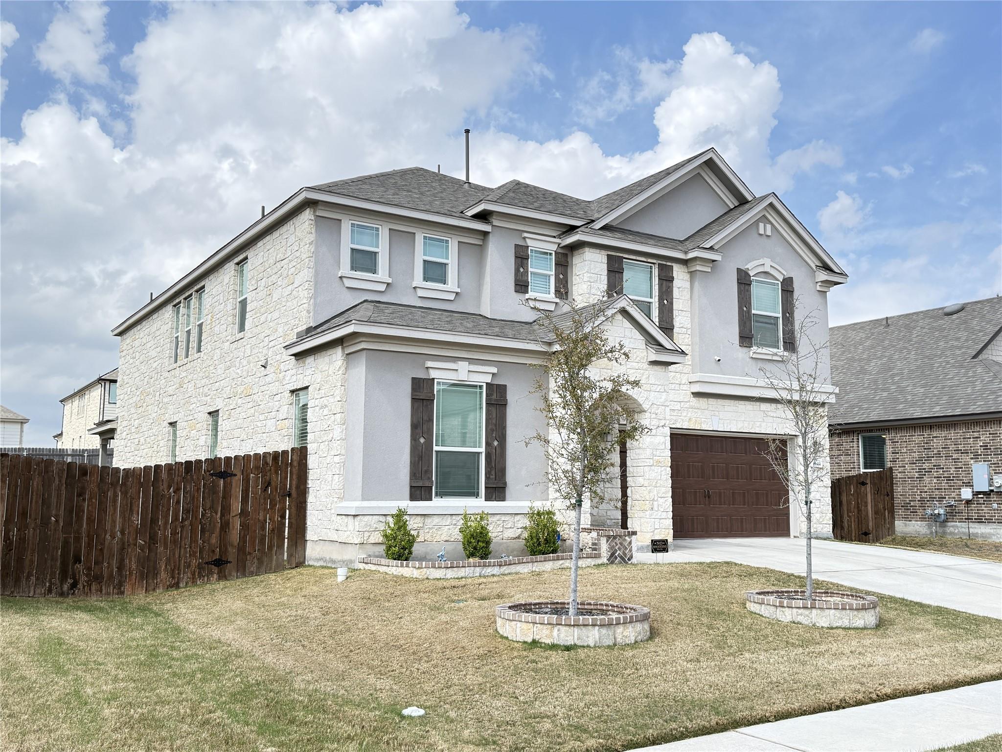 4644 Padula DR, Round Rock, TX 78665 photo 2