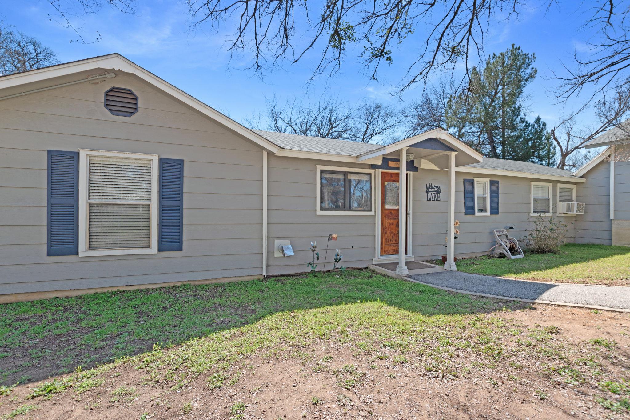 318 Clear Creek DR, Burnet, TX 78611 photo 3