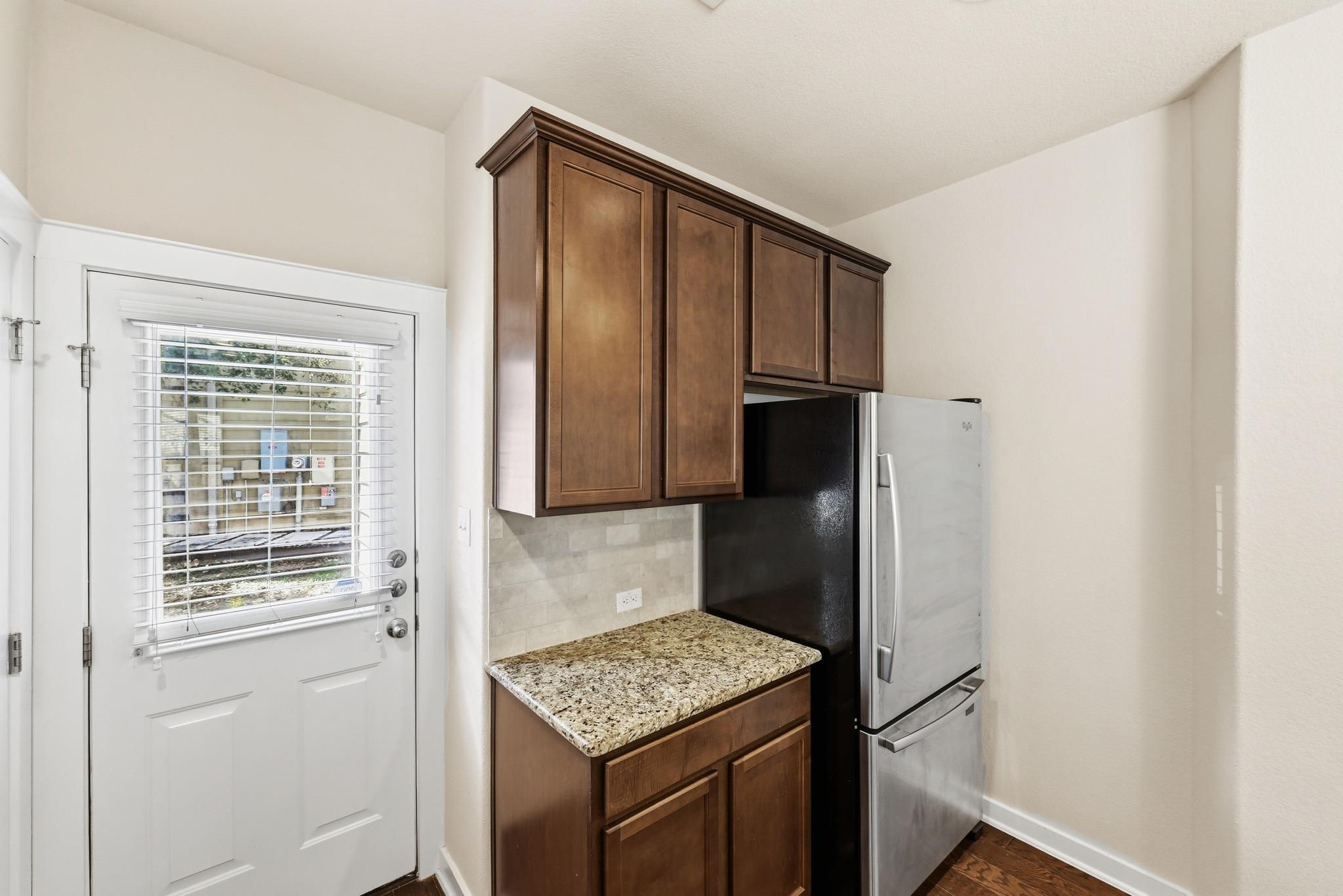 2101 Rivers Edge WAY #32, Austin, TX 78741 photo 5