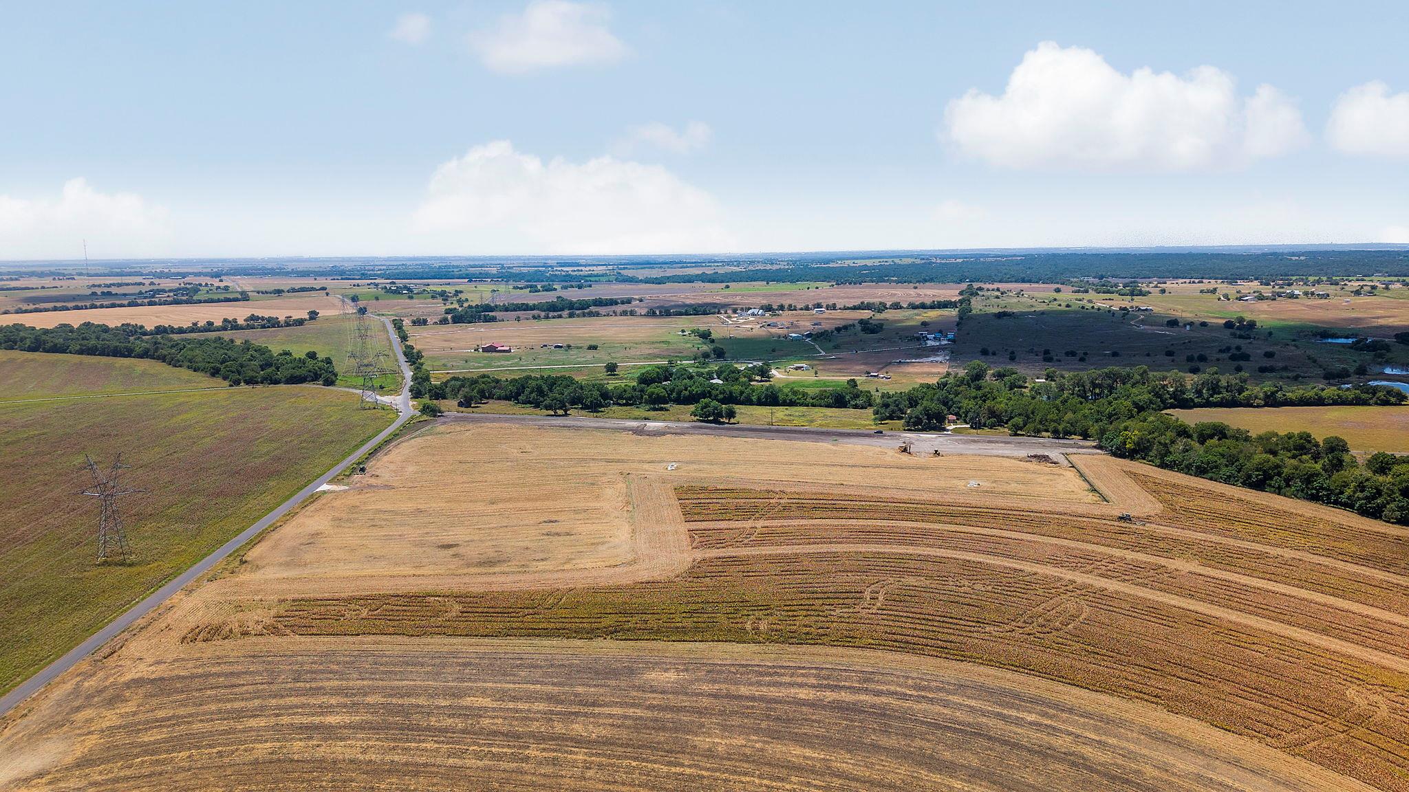 Lot 1 CR 330, Granger, TX 76530 photo 3