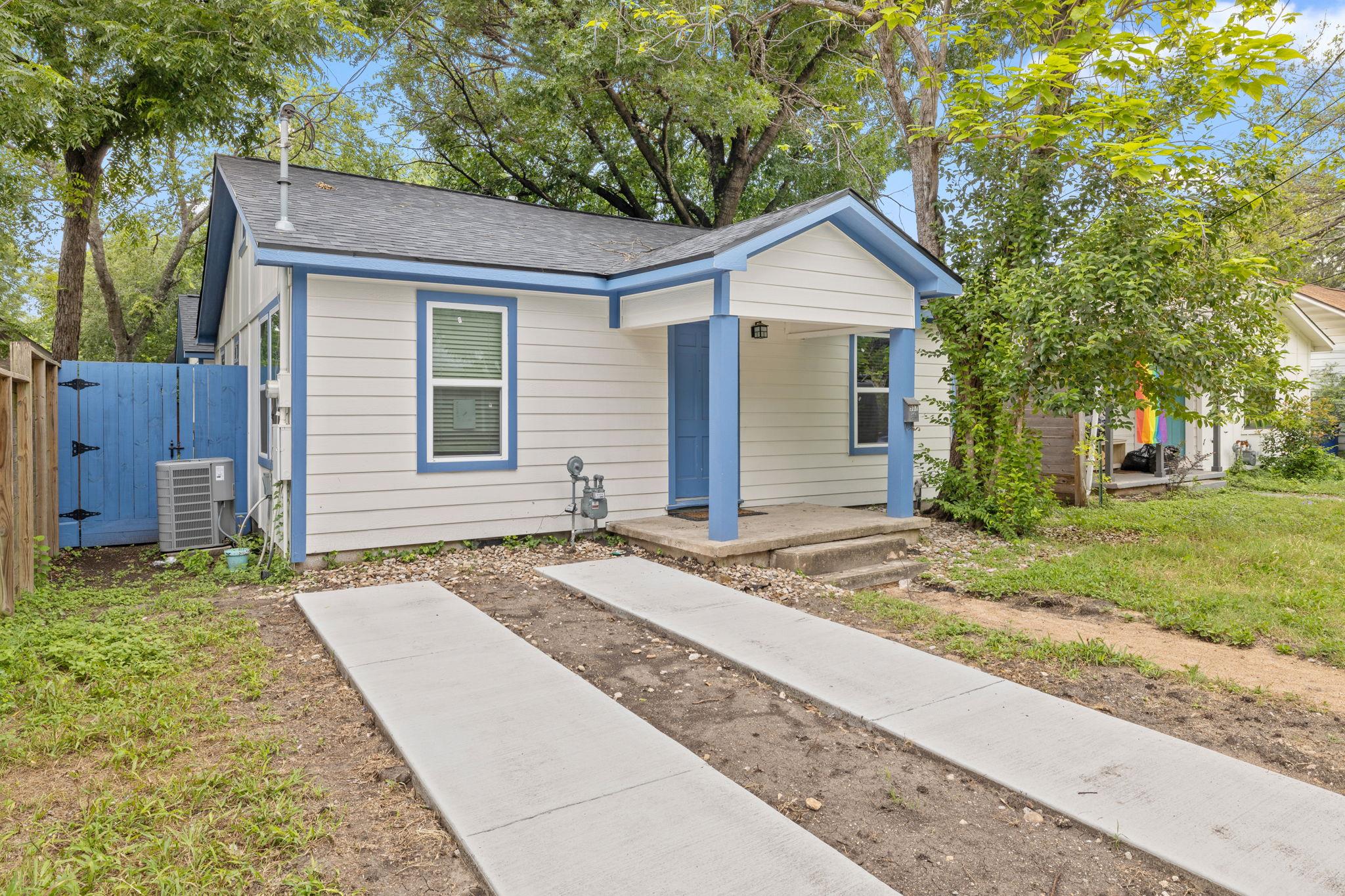 907 53rd ST, Austin, TX 78751 photo 2