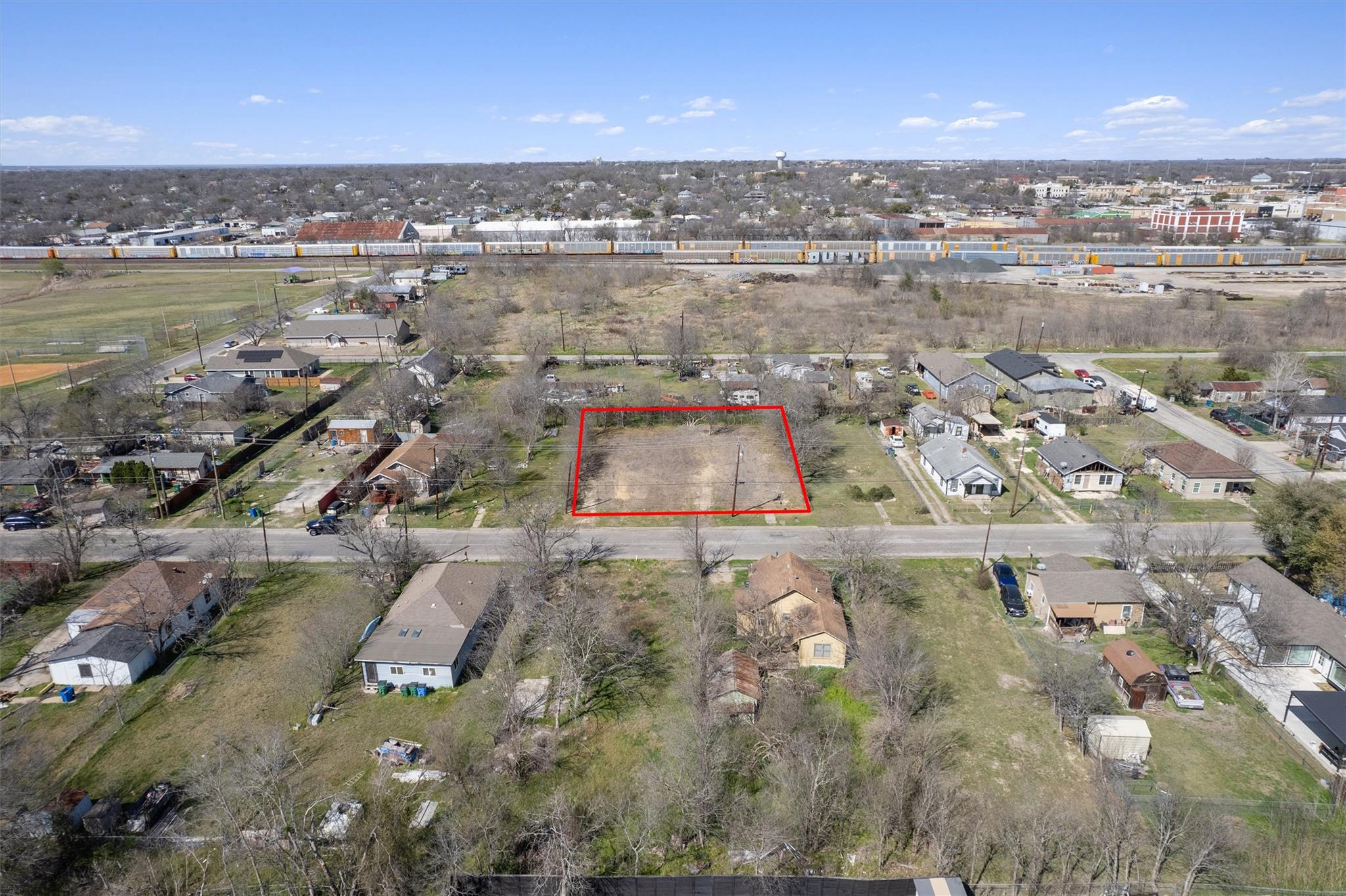 508 Martin Luther King Jr BLVD, Taylor, TX 76574 photo 3