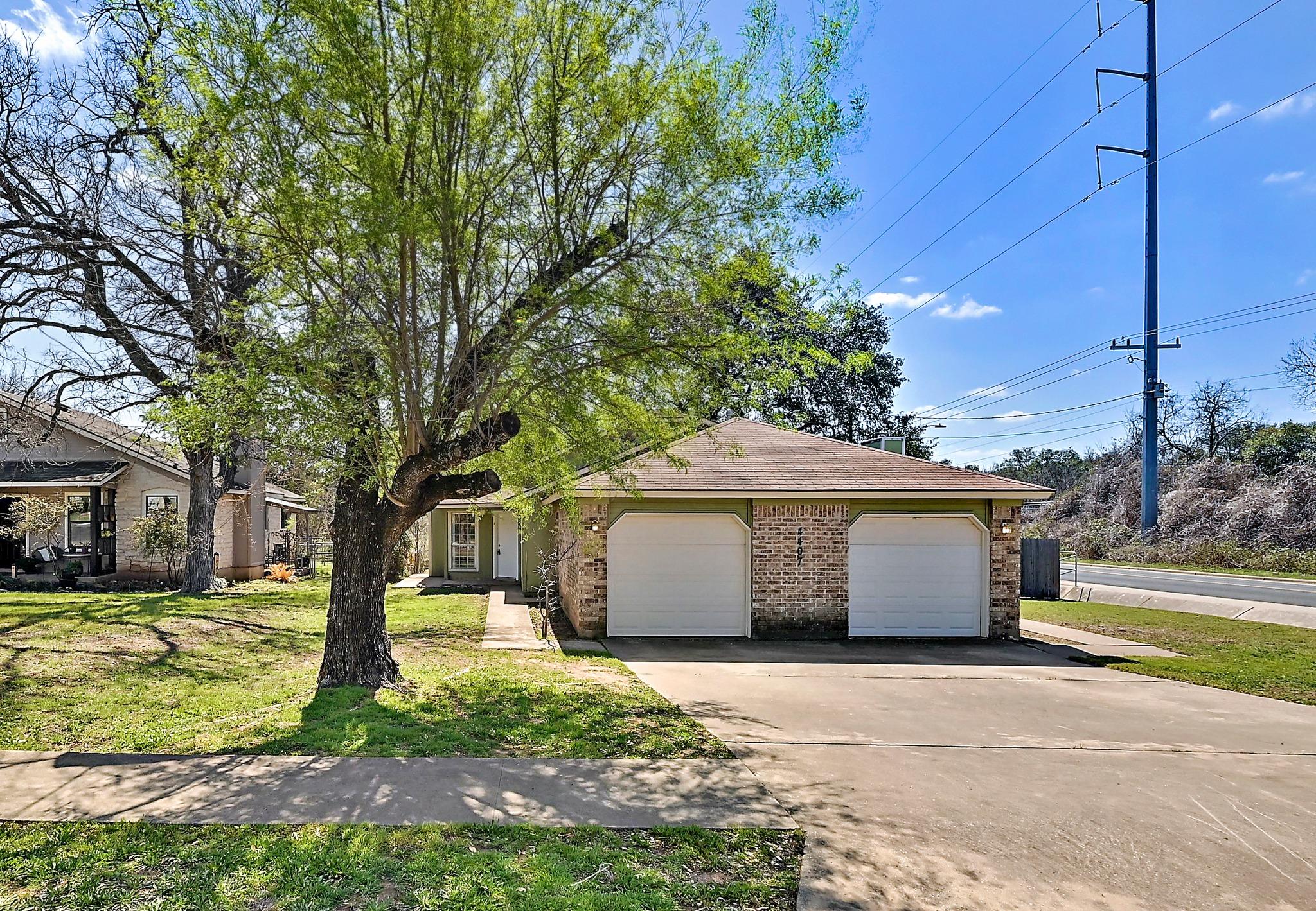 Dorsett Oaks