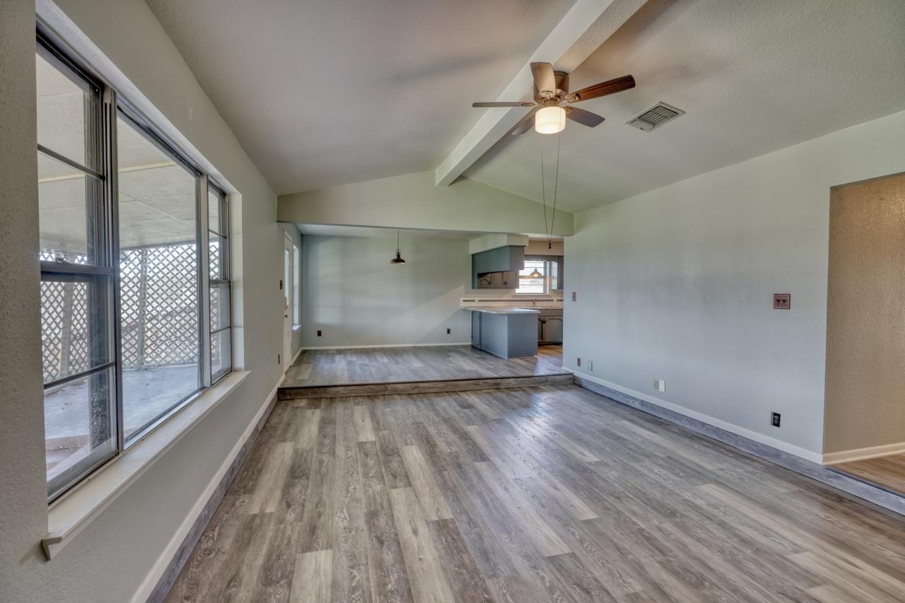 1702 Sunset DR, Marble Falls, TX 78654 photo 5