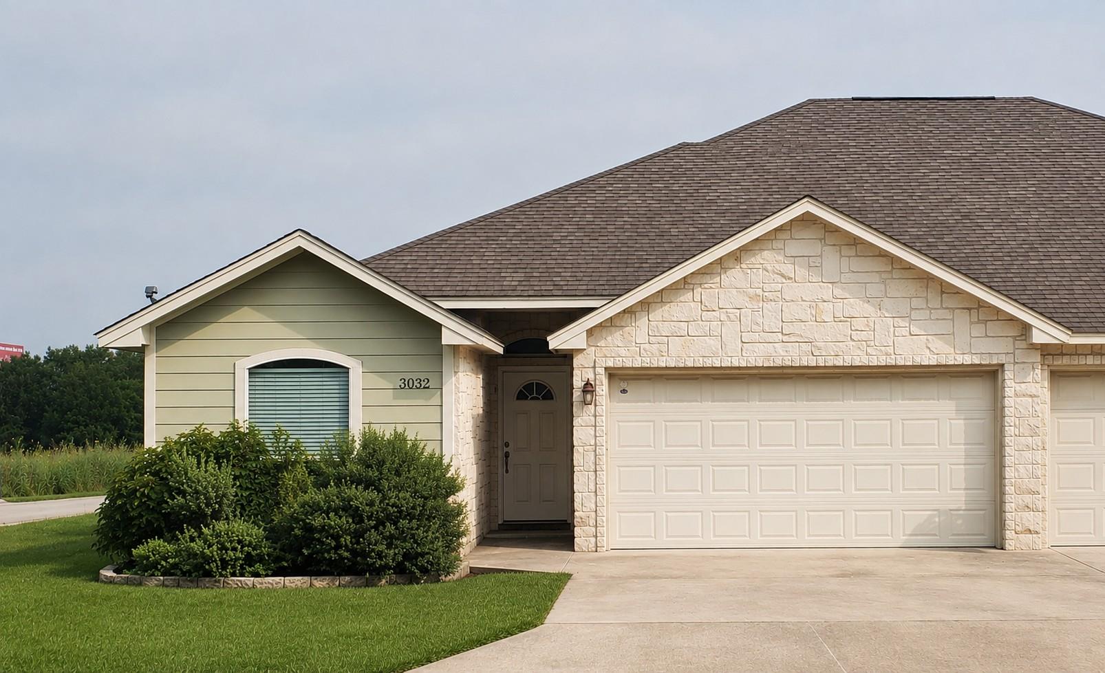 3032 Douglas Fir DR, New Braunfels, TX 78130 photo 2
