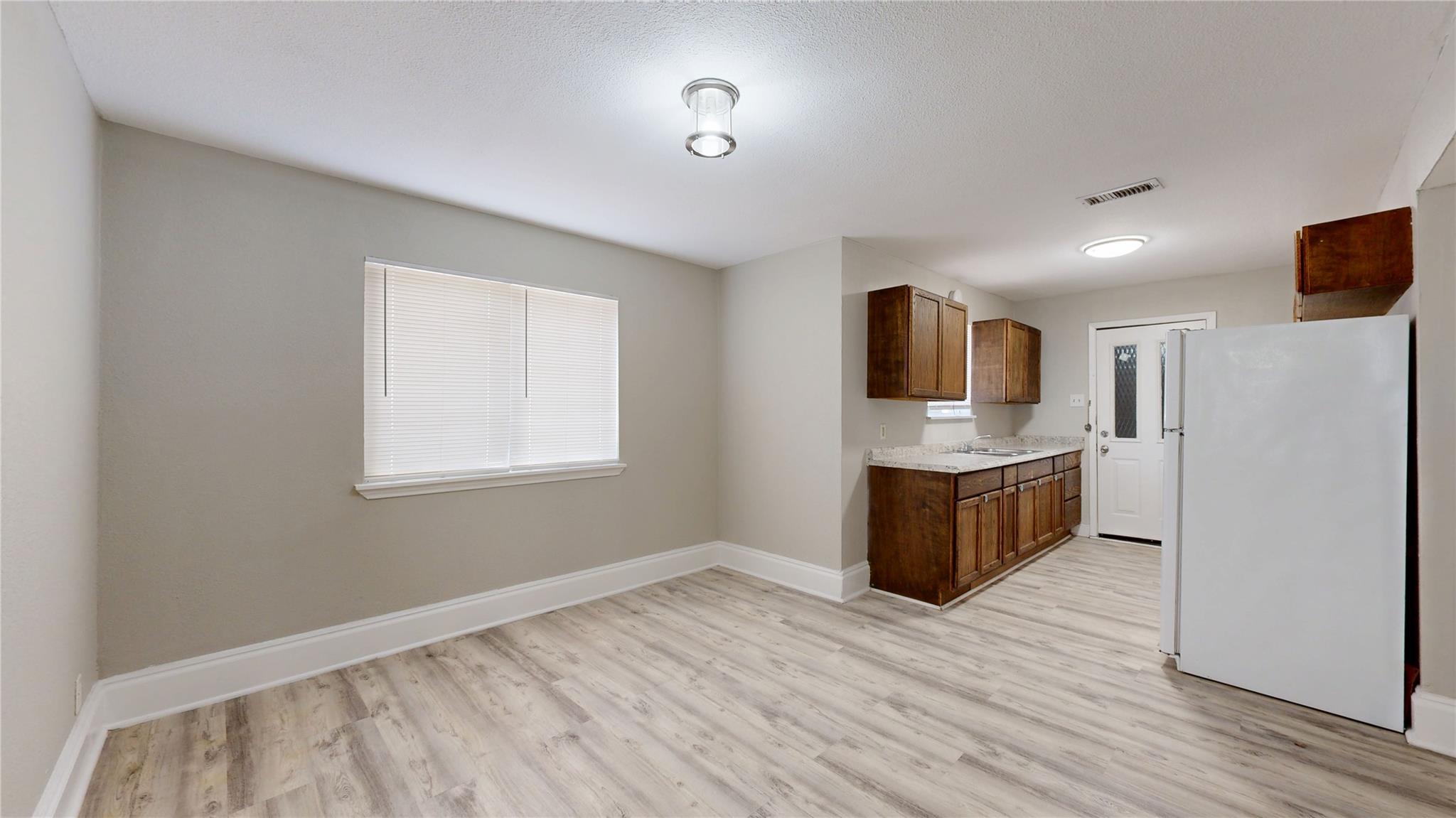 1204 Cedar DR, Killeen, TX 76543 photo 5