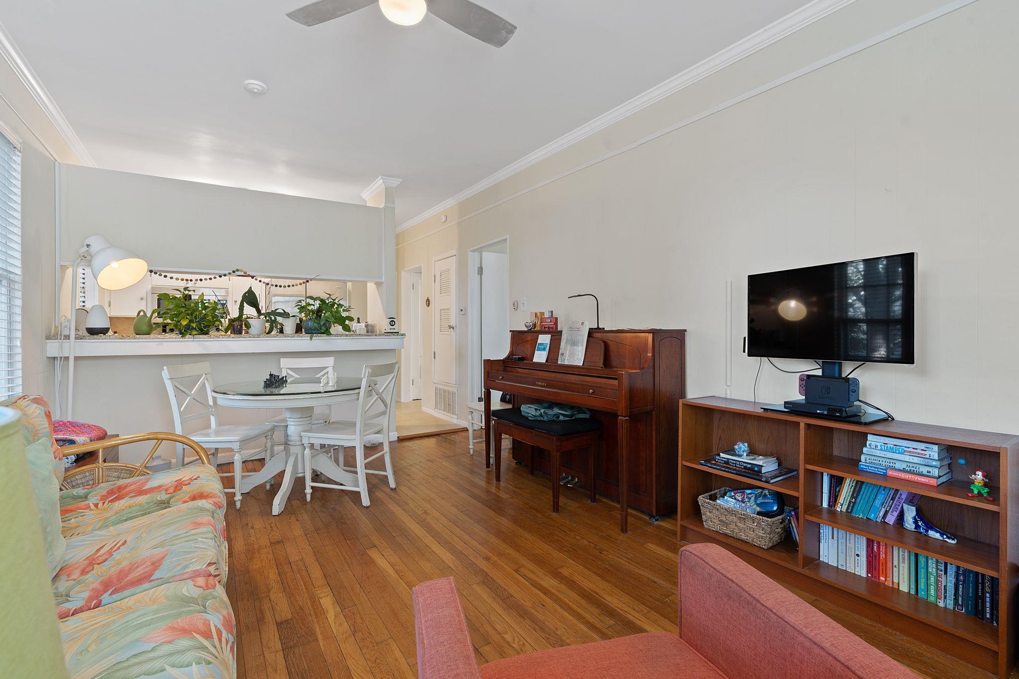 1700 Northwood RD, Austin, TX 78703 photo 5