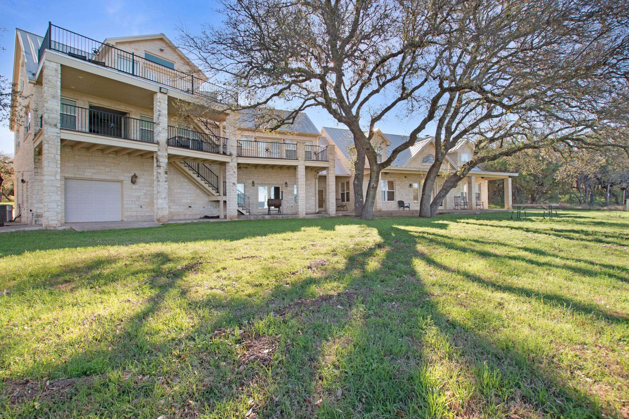101 Kelly Emeralds RD, Burnet, TX 78611 photo 5