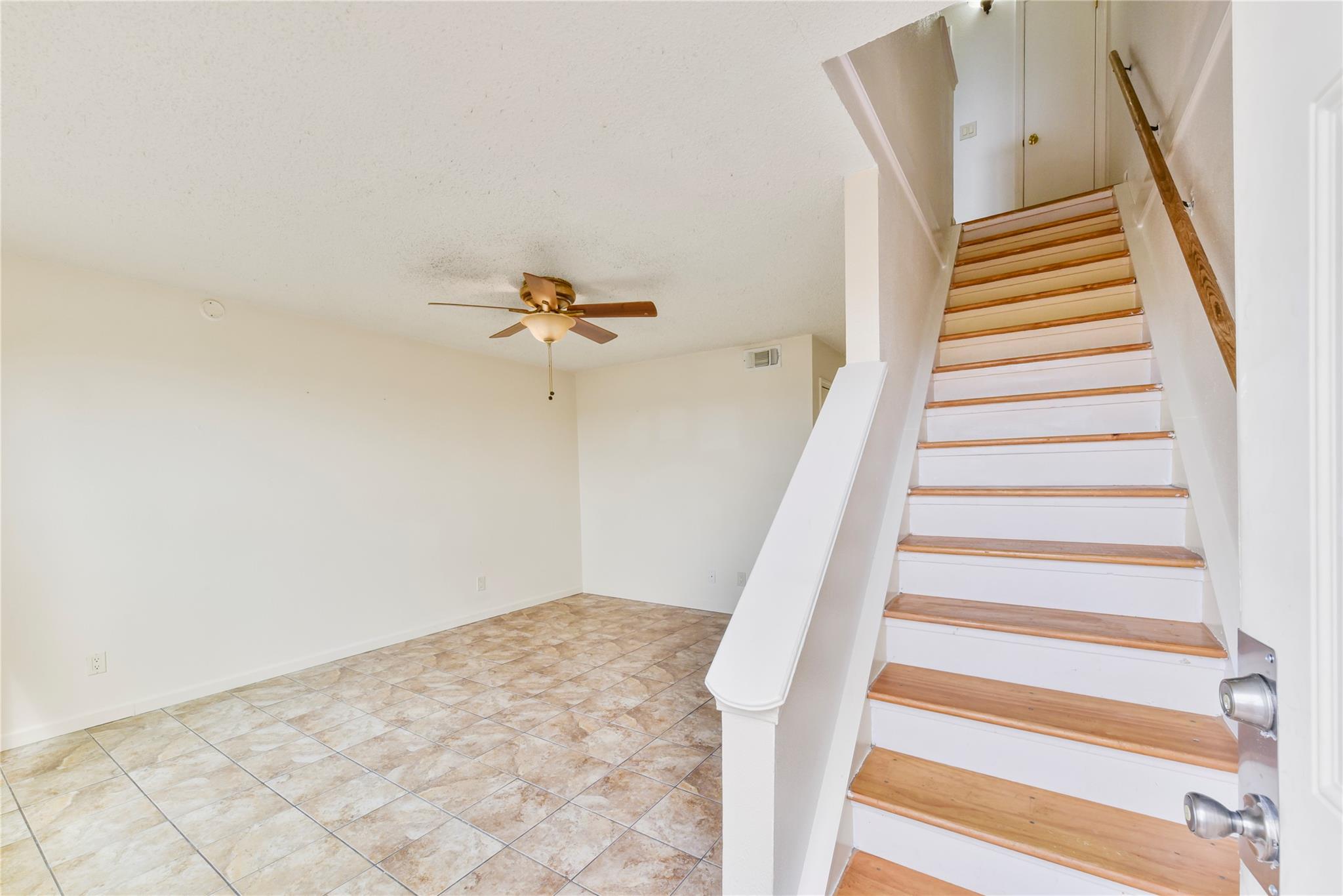 21459 Coyote TRL #B2, Lago Vista, TX 78645 photo 4