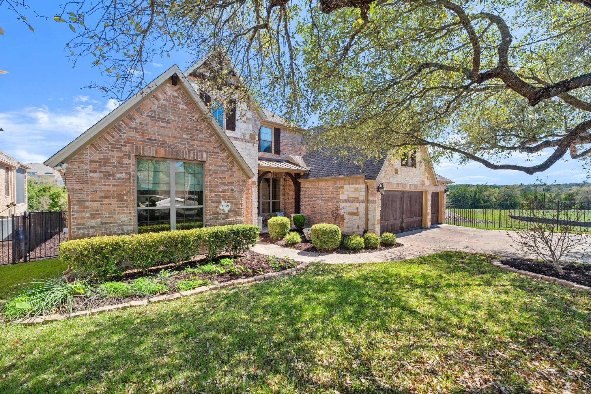 17501 Wildrye DR, Austin, TX 78738 photo 4