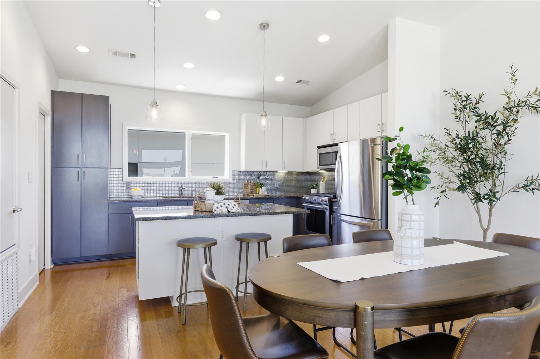 1702 Lamar BLVD #12, Austin, TX 78704 photo 3